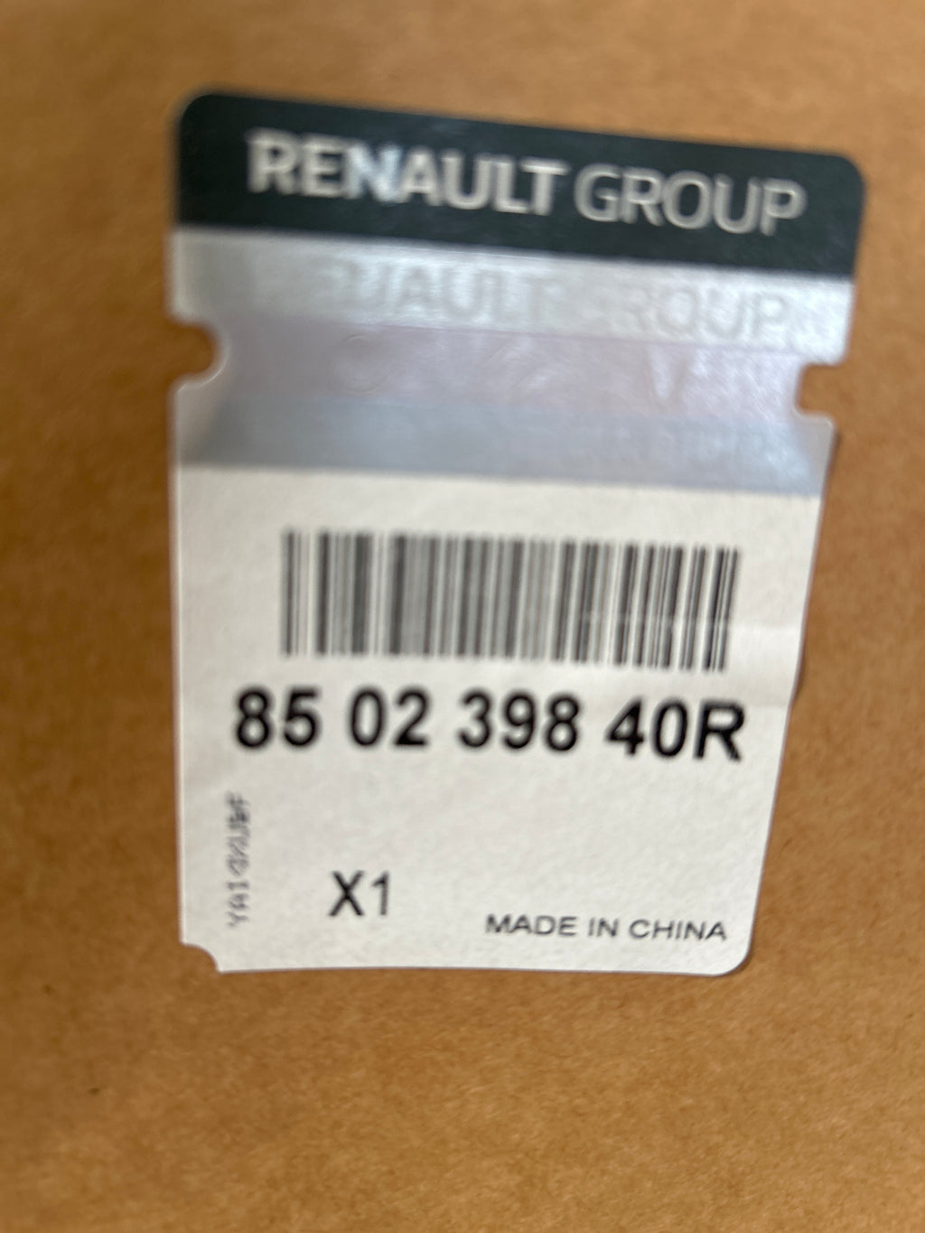 Paraurti posteriore Renault Spring: 850239840R