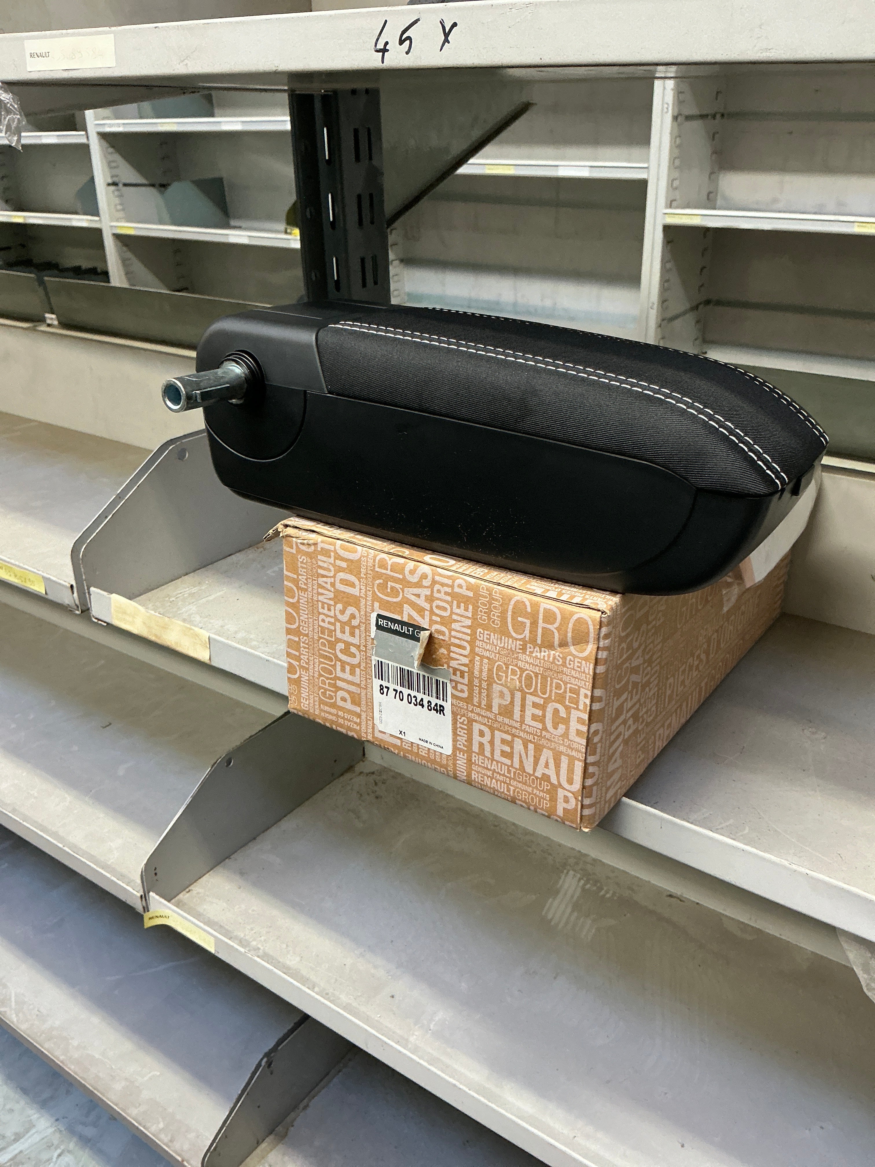 877003484R: bracciolo Dacia Sandero3 Jagger