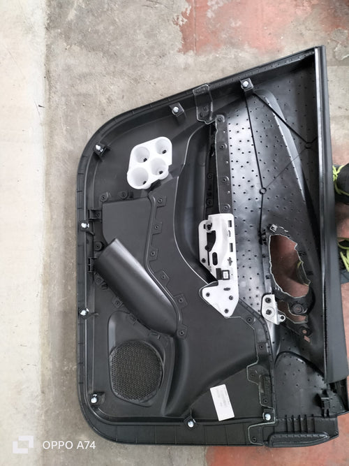 809004283R - Pannello porta anteriore destro Renault Kadjar