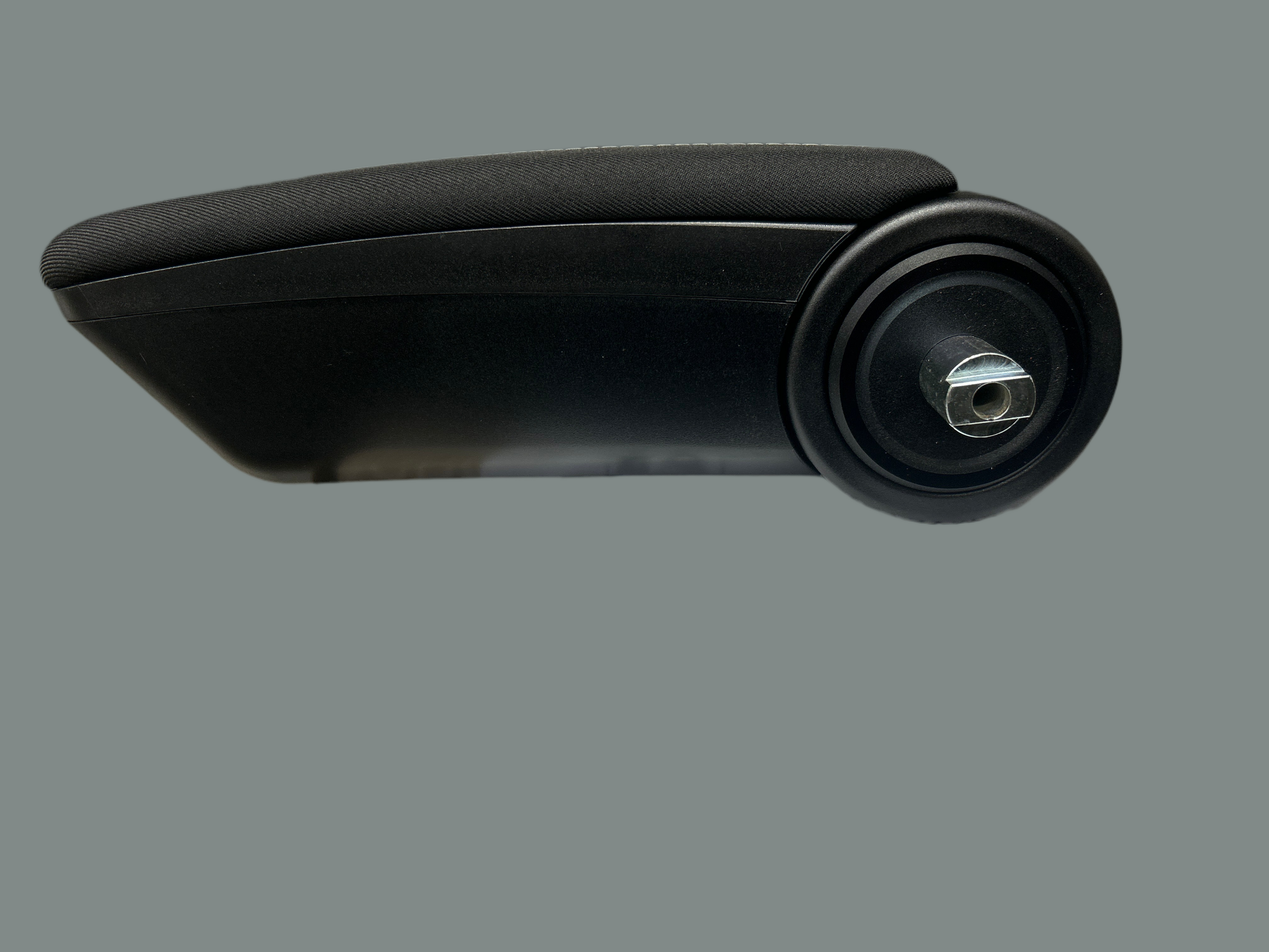 8201679842: bracciolo Dacia Sandero2