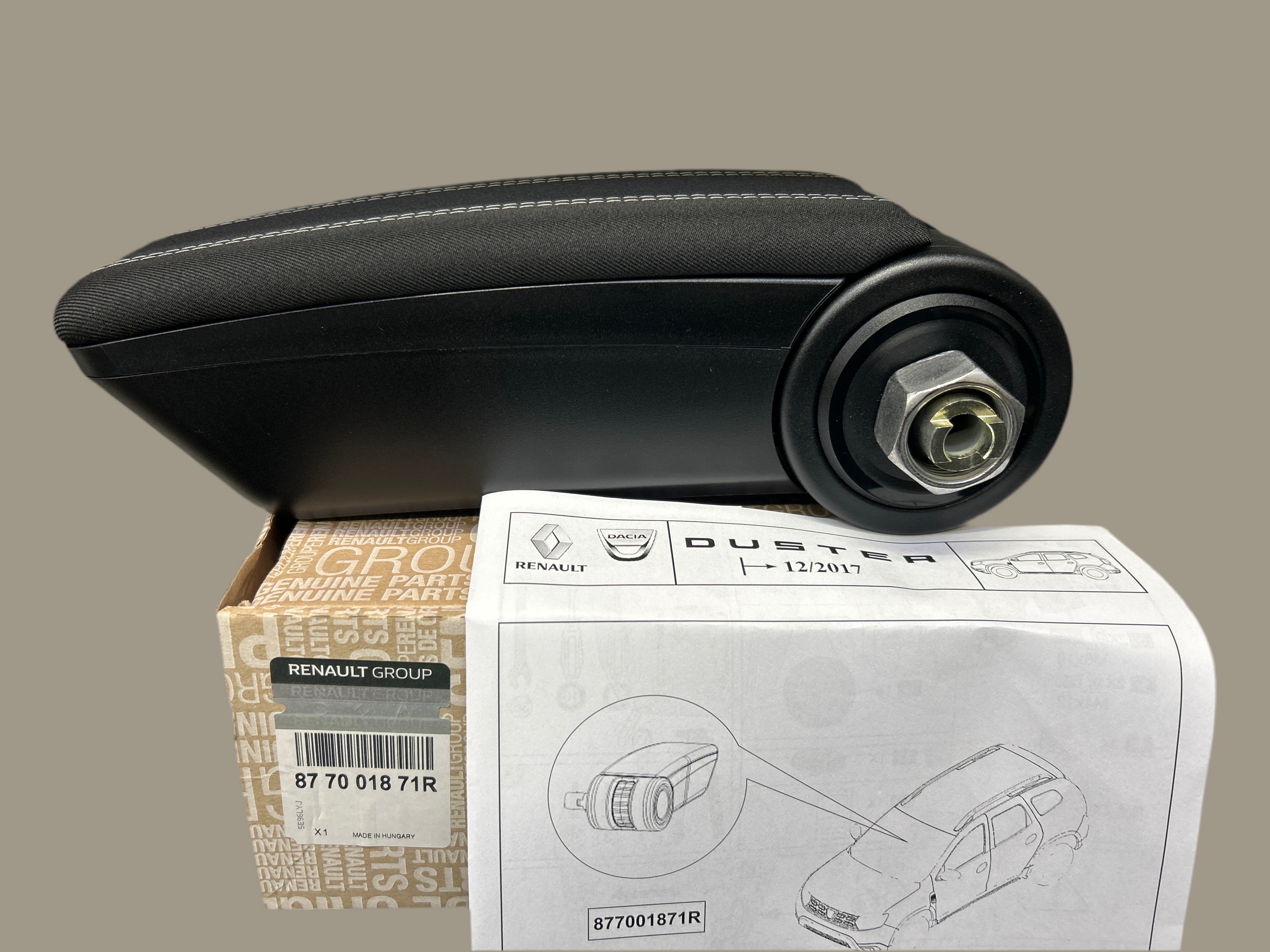 8201679842: bracciolo Dacia Sandero 2