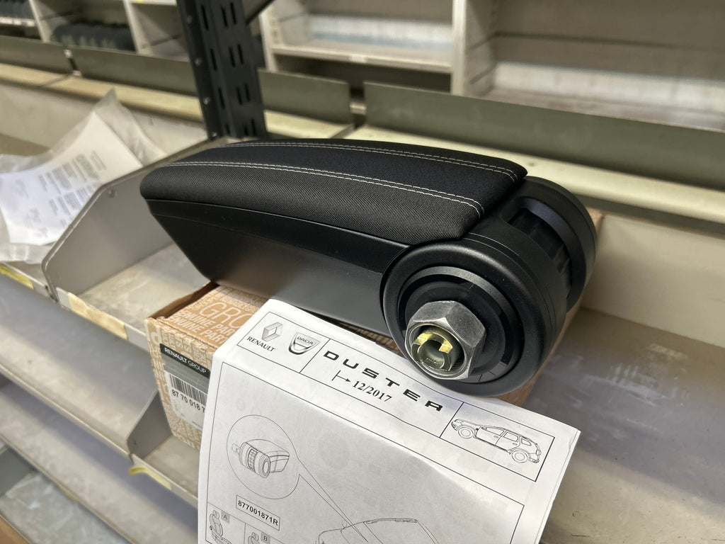 8201679842: bracciolo Dacia Sandero2