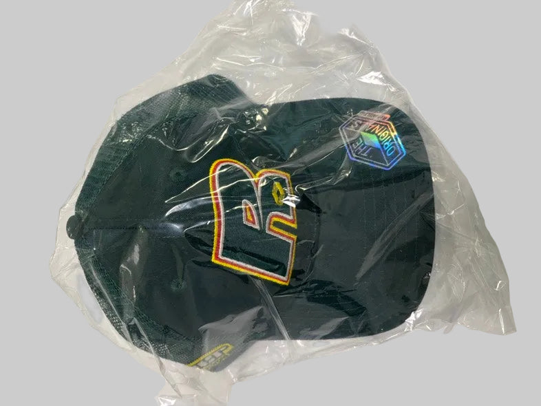 Cappello originale Renault con scritta R