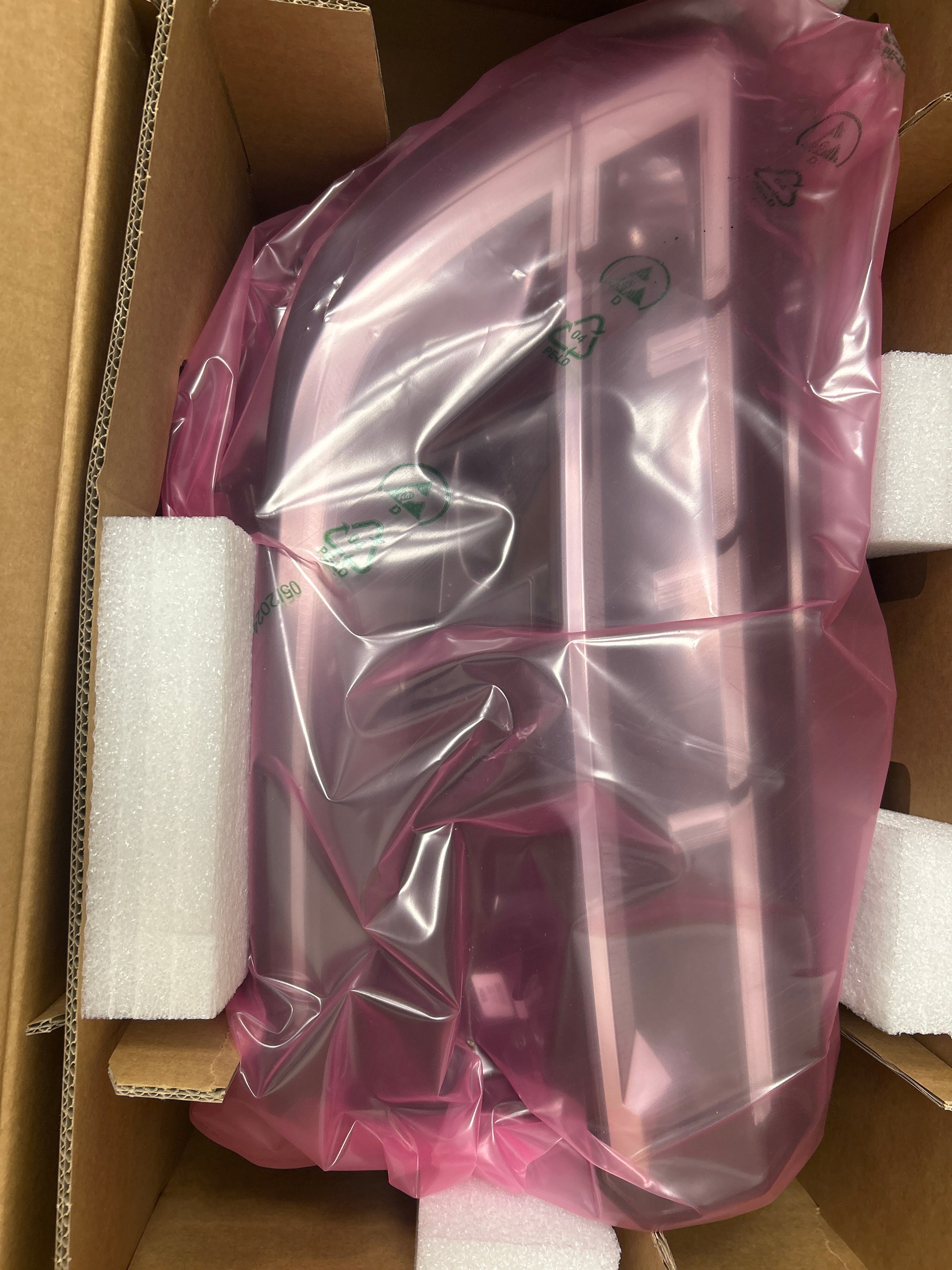 Fanale anteriore destro Renault Austral: 260100543R