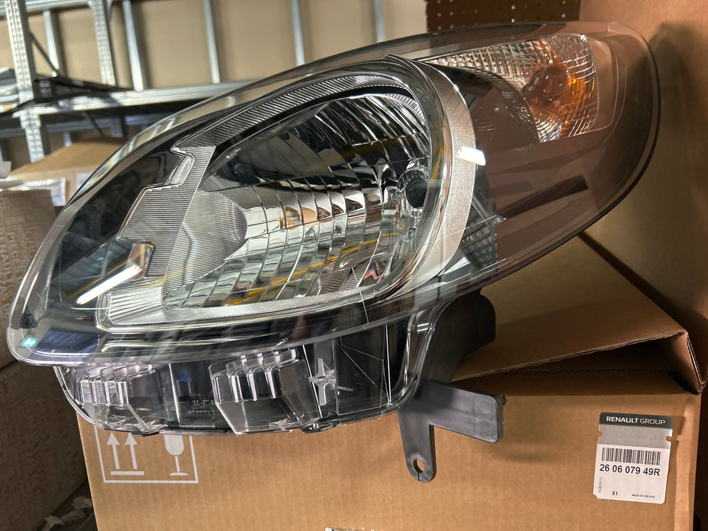Fanale anteriore sinistro Renault Kangoo 2: 260607949R