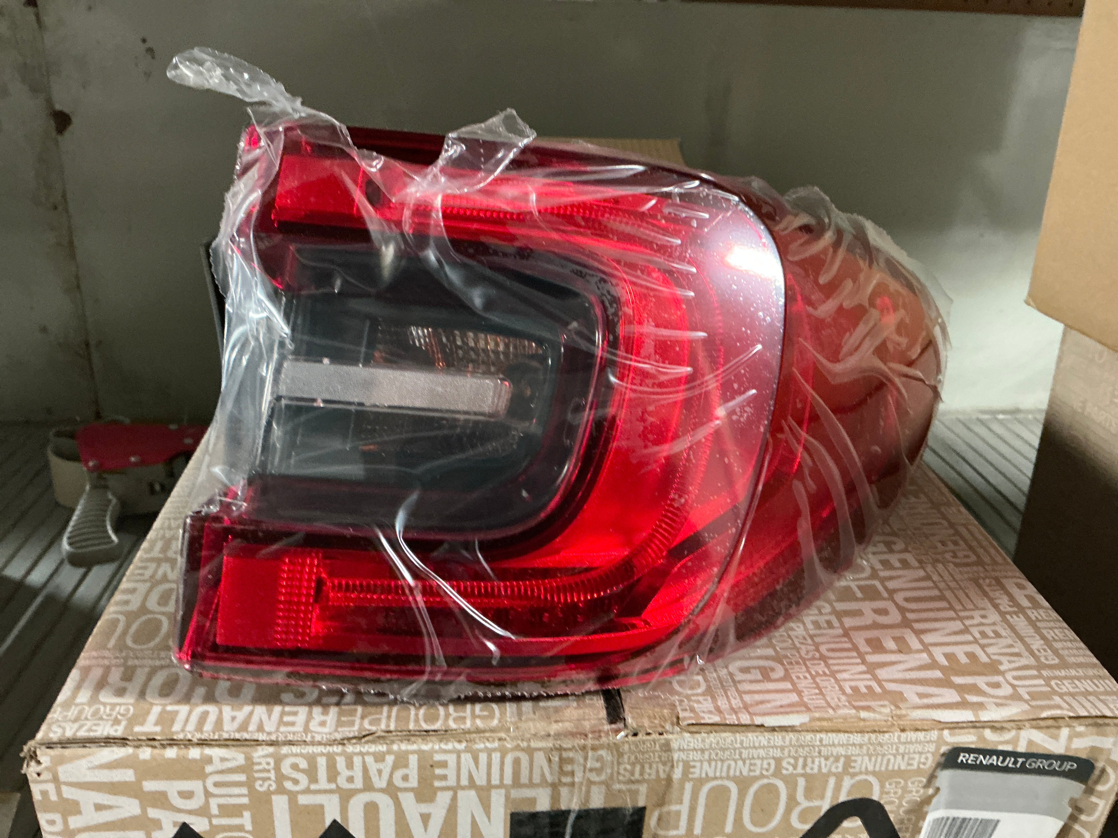 Fanale posteriore destro Renault Kadjar: 265508701R