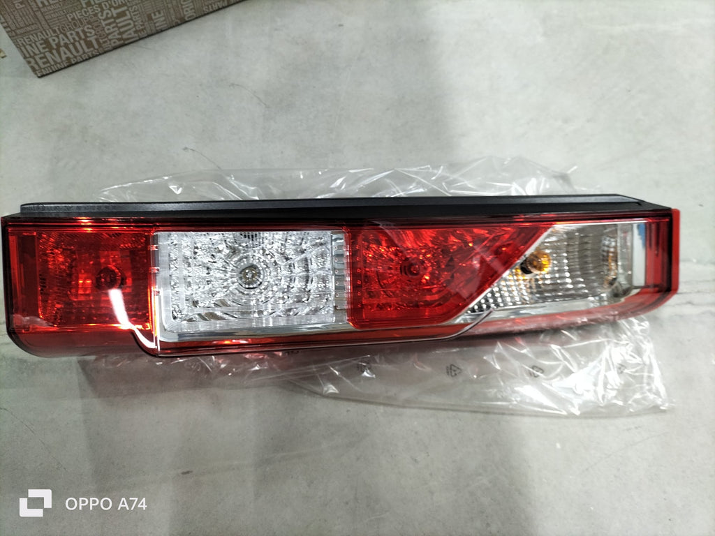 Fanale posteriore destro Renault Master 3: 265500023R