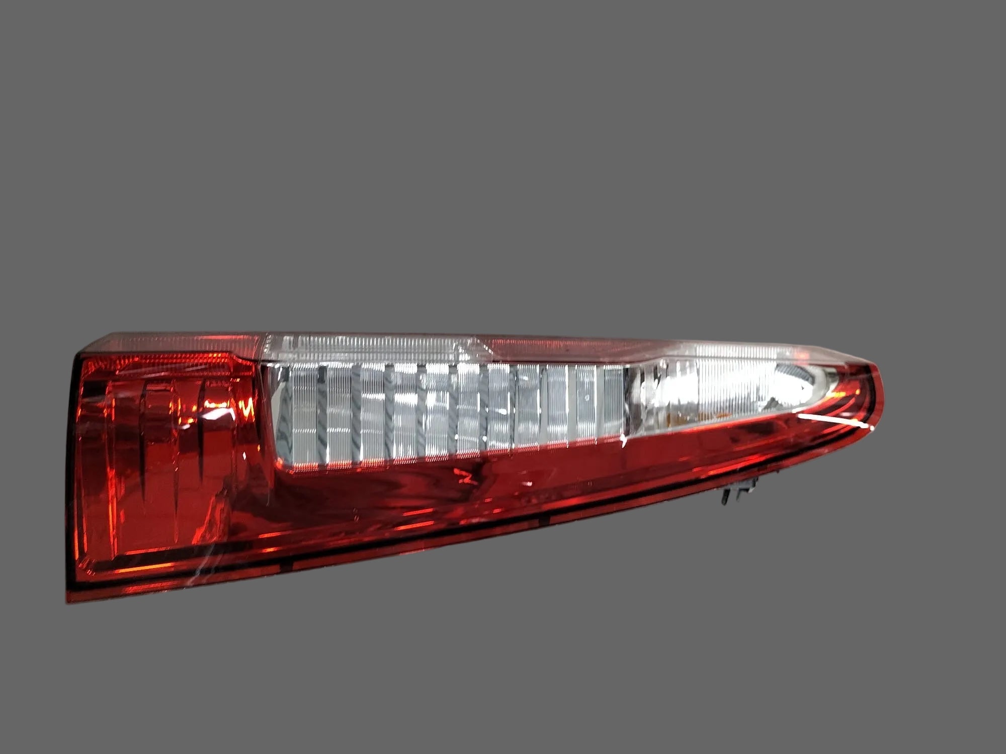 Fanale posteriore destro Renault Master 3: 265500023R