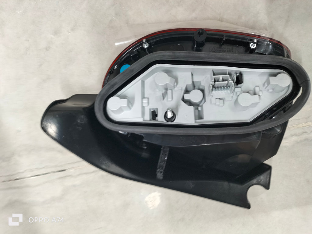 Fanale posteriore sinistro Renault Modus: 8201012186
