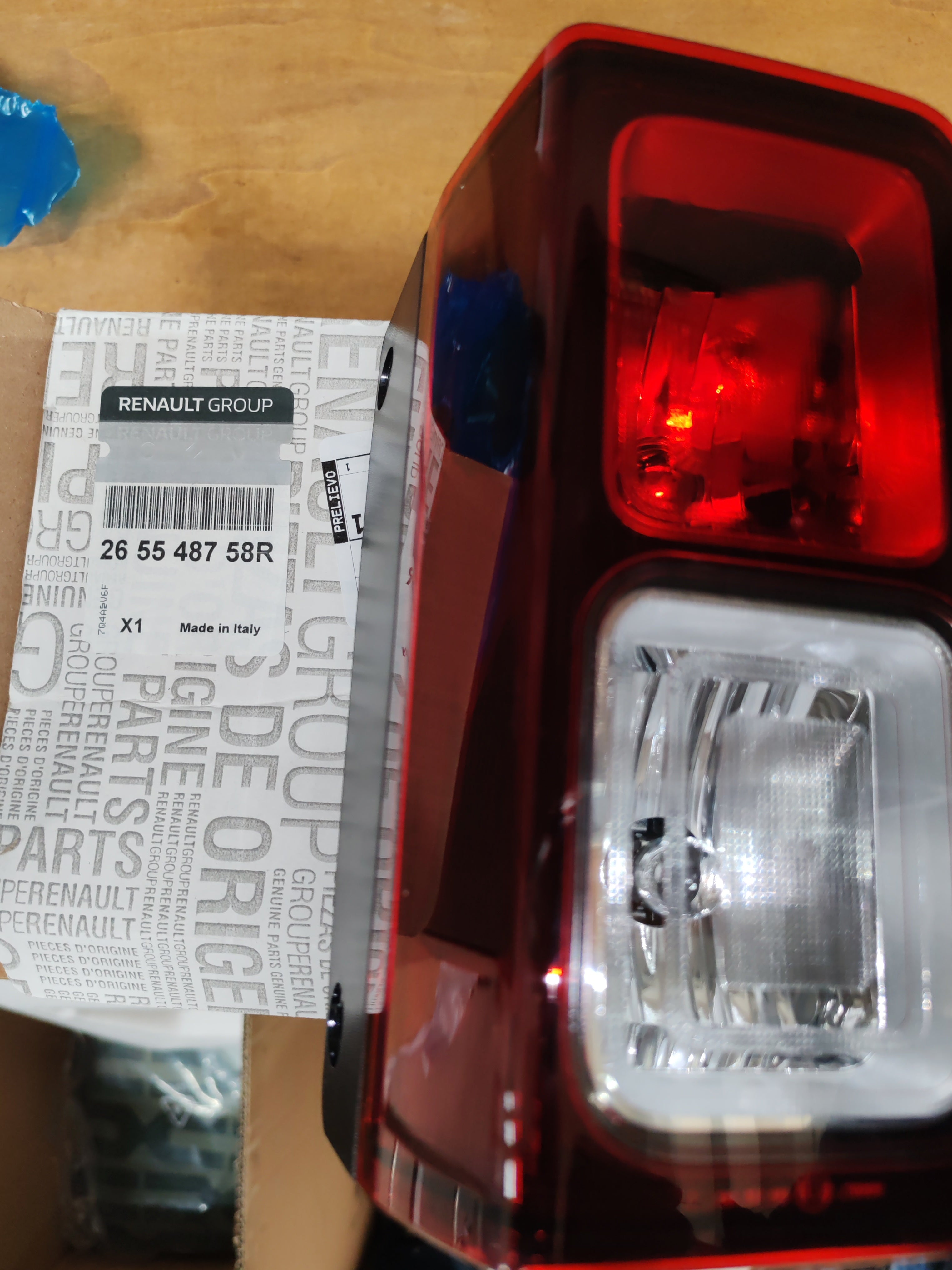 Fanalino posteriore destro Renault Trafic 3: 265548758R