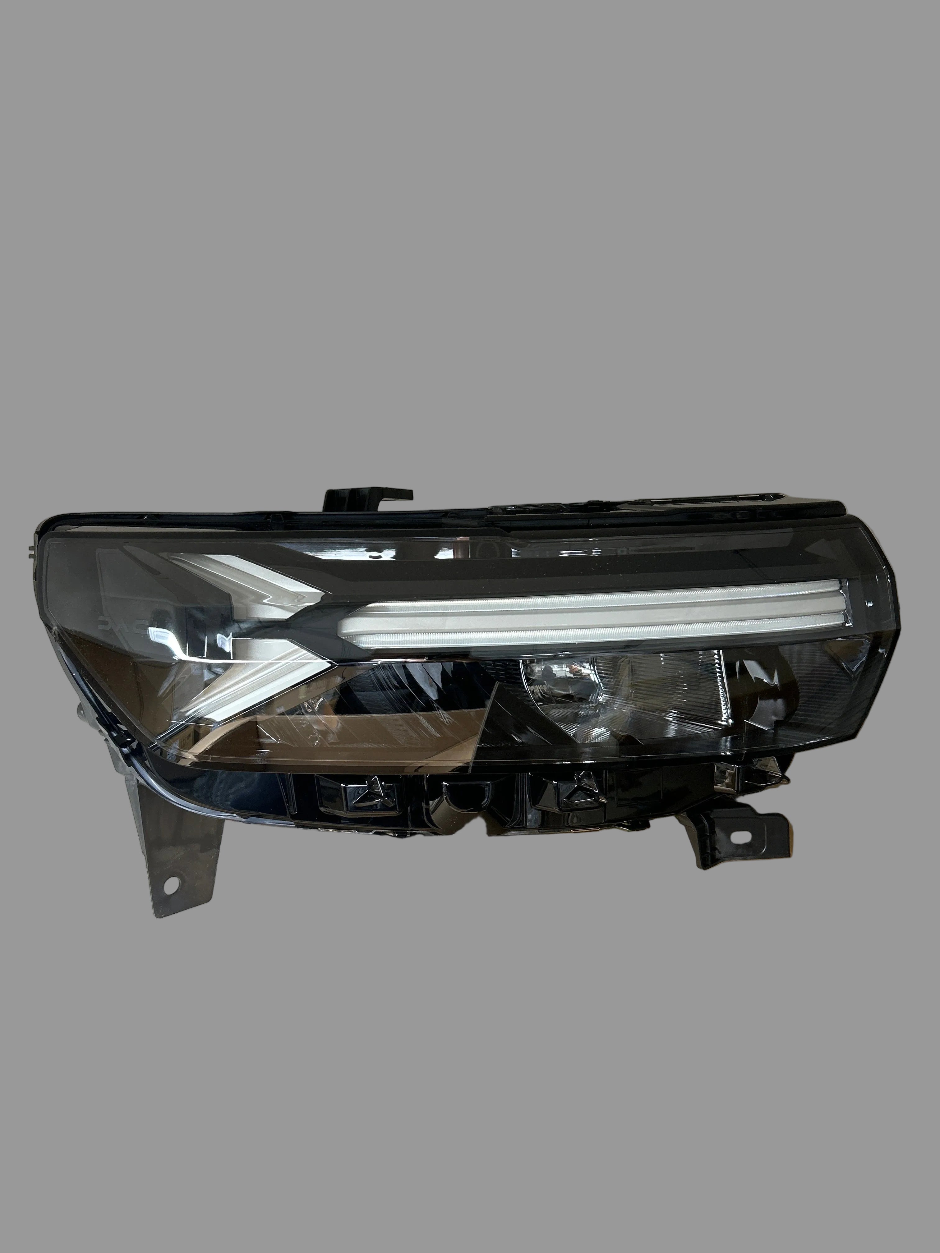 Faro anteriore destro Dacia Duster 3: 260107725R