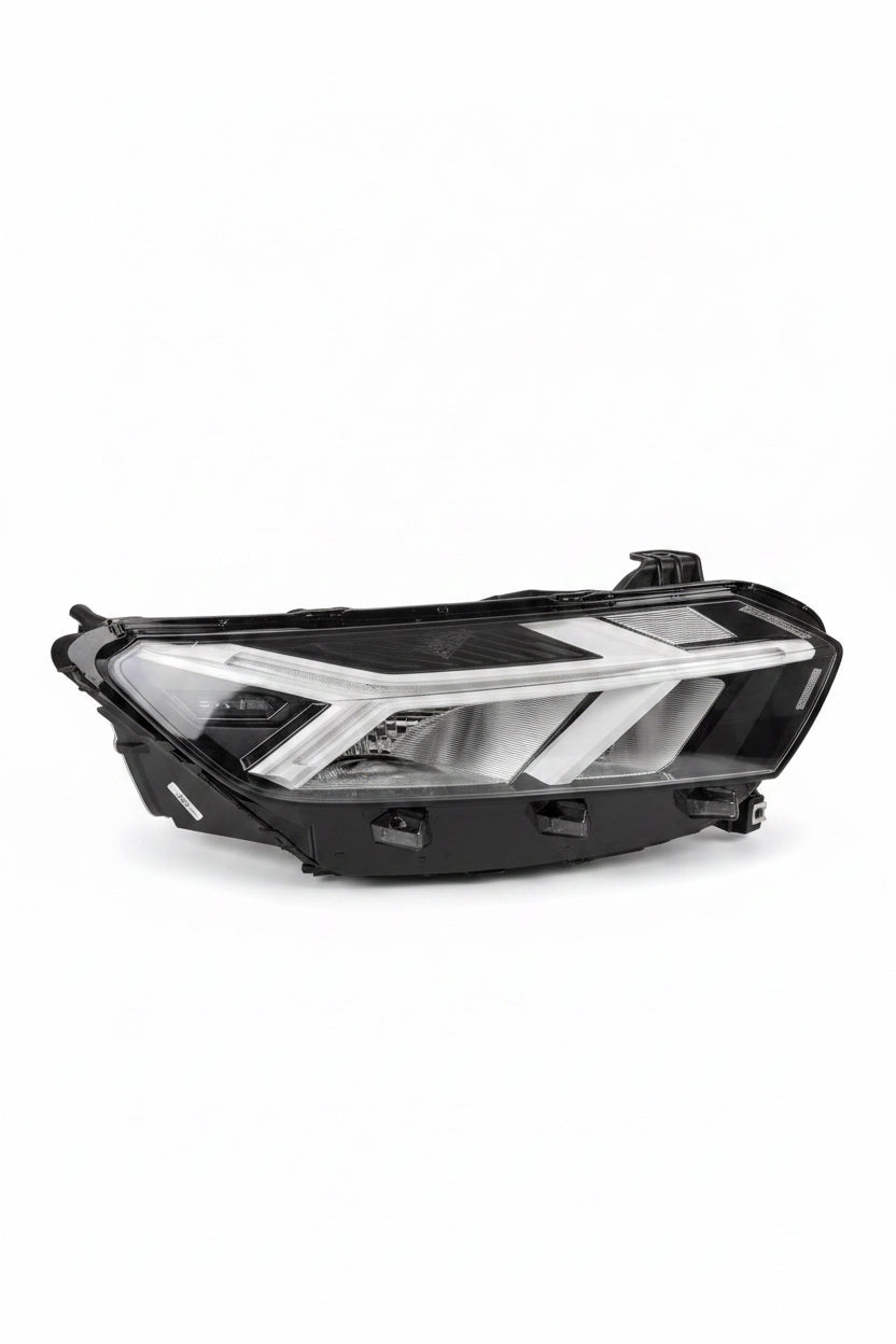 Faro anteriore destro Dacia 3 Stepway : 260107920R