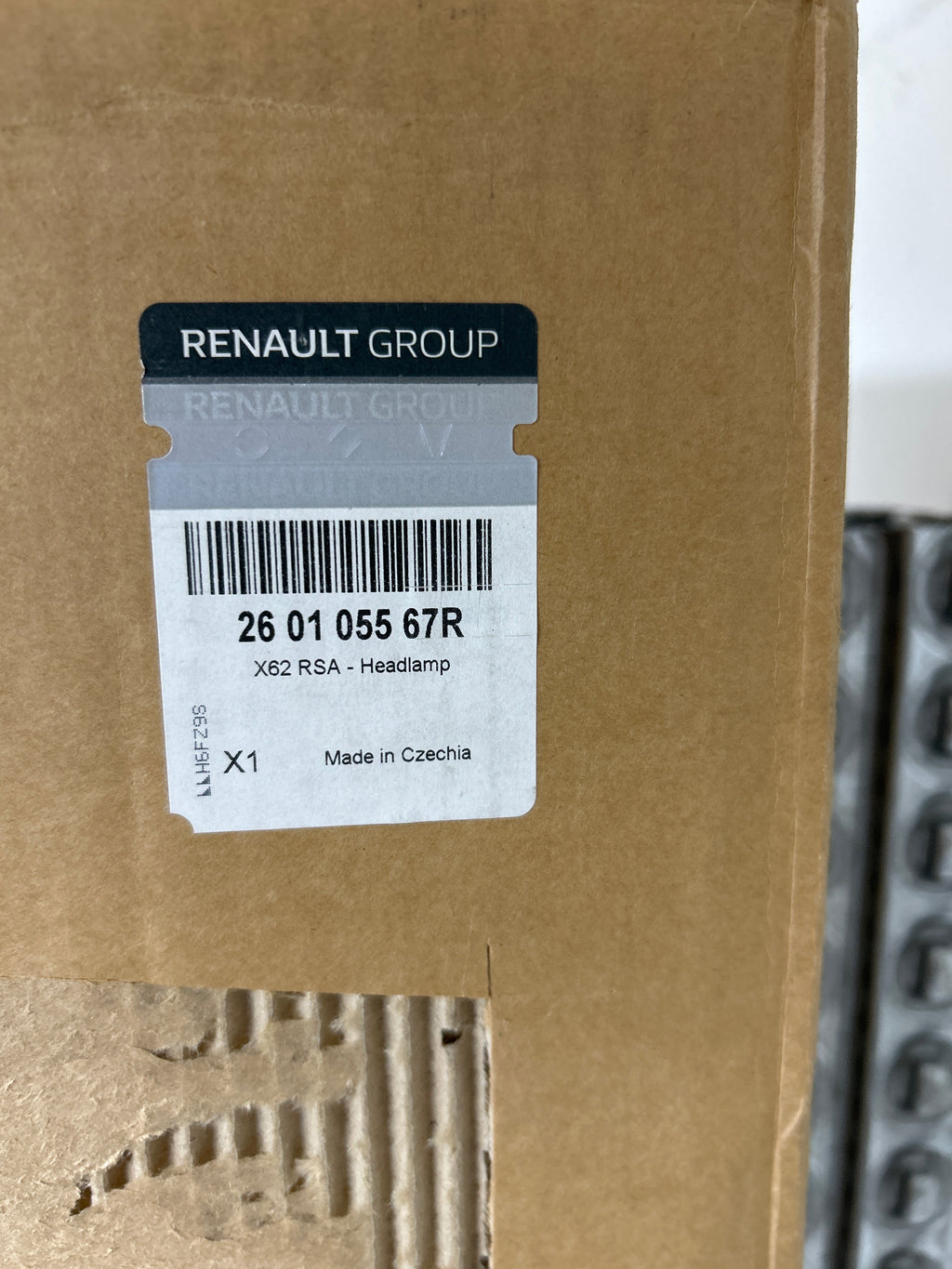 Faro anteriore destro Renault Master 3: 260105567R