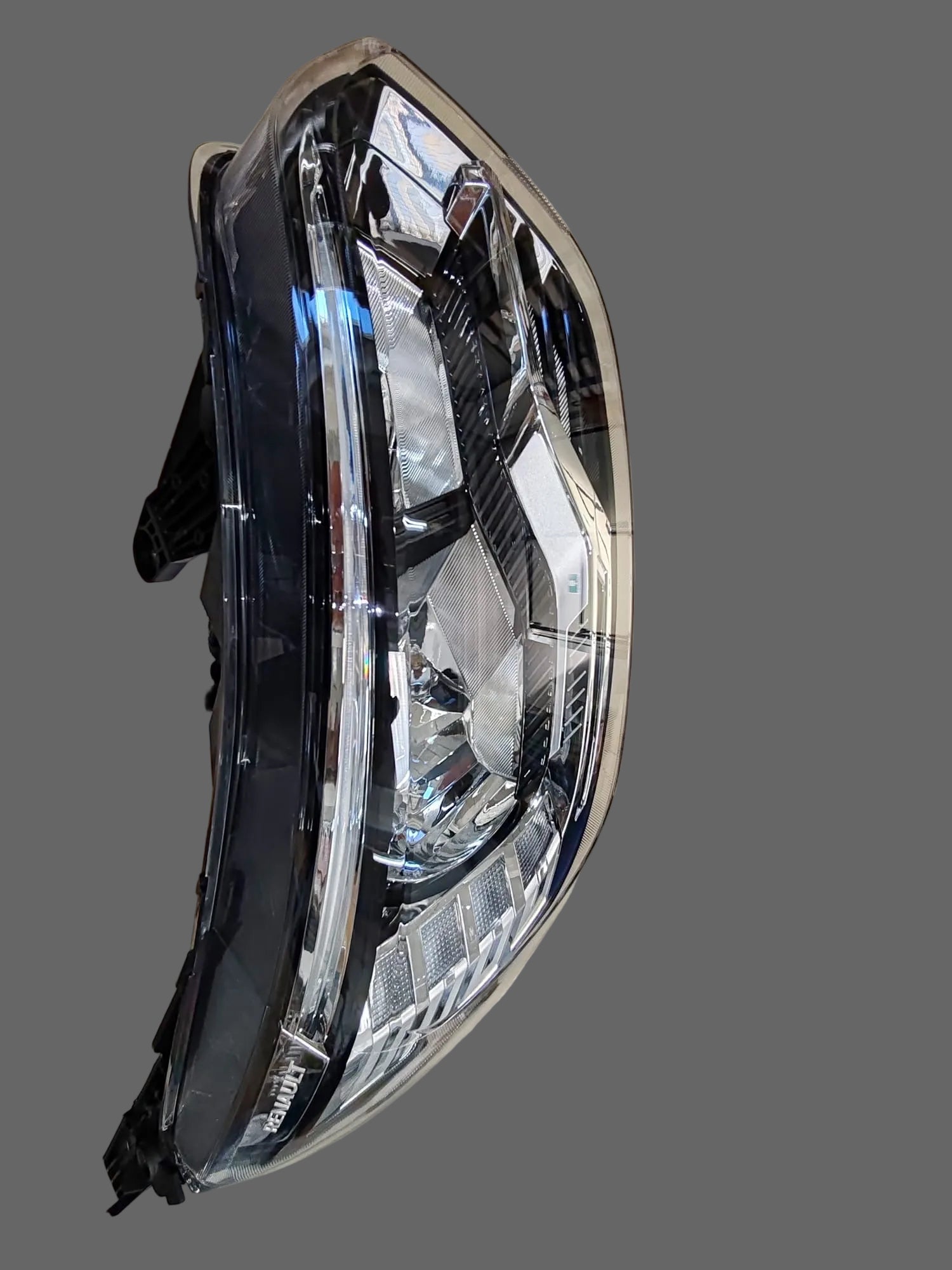 Faro anteriore destro Renault Kangoo3: 260105660R