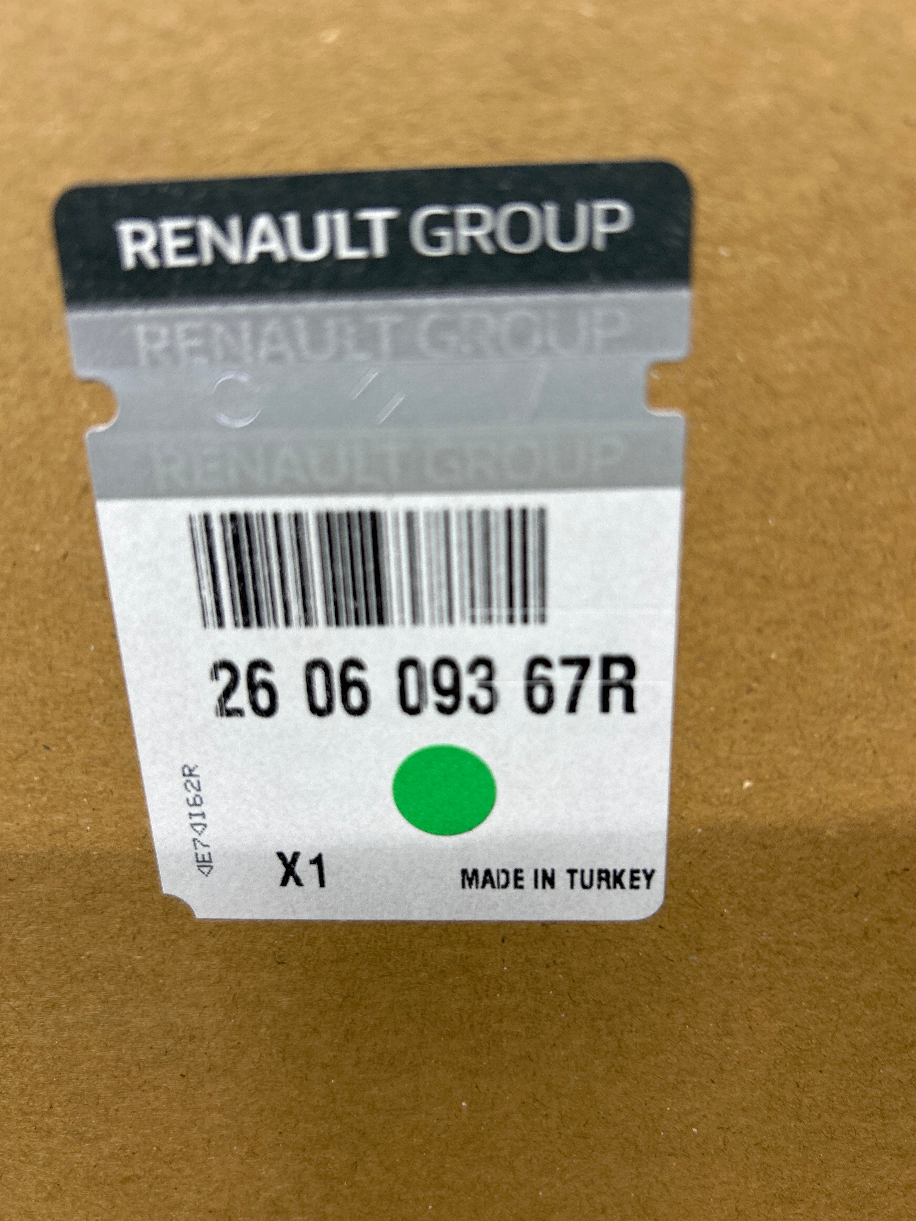 Faro anteriore sinistro Dacia Duster 2: 260609367R