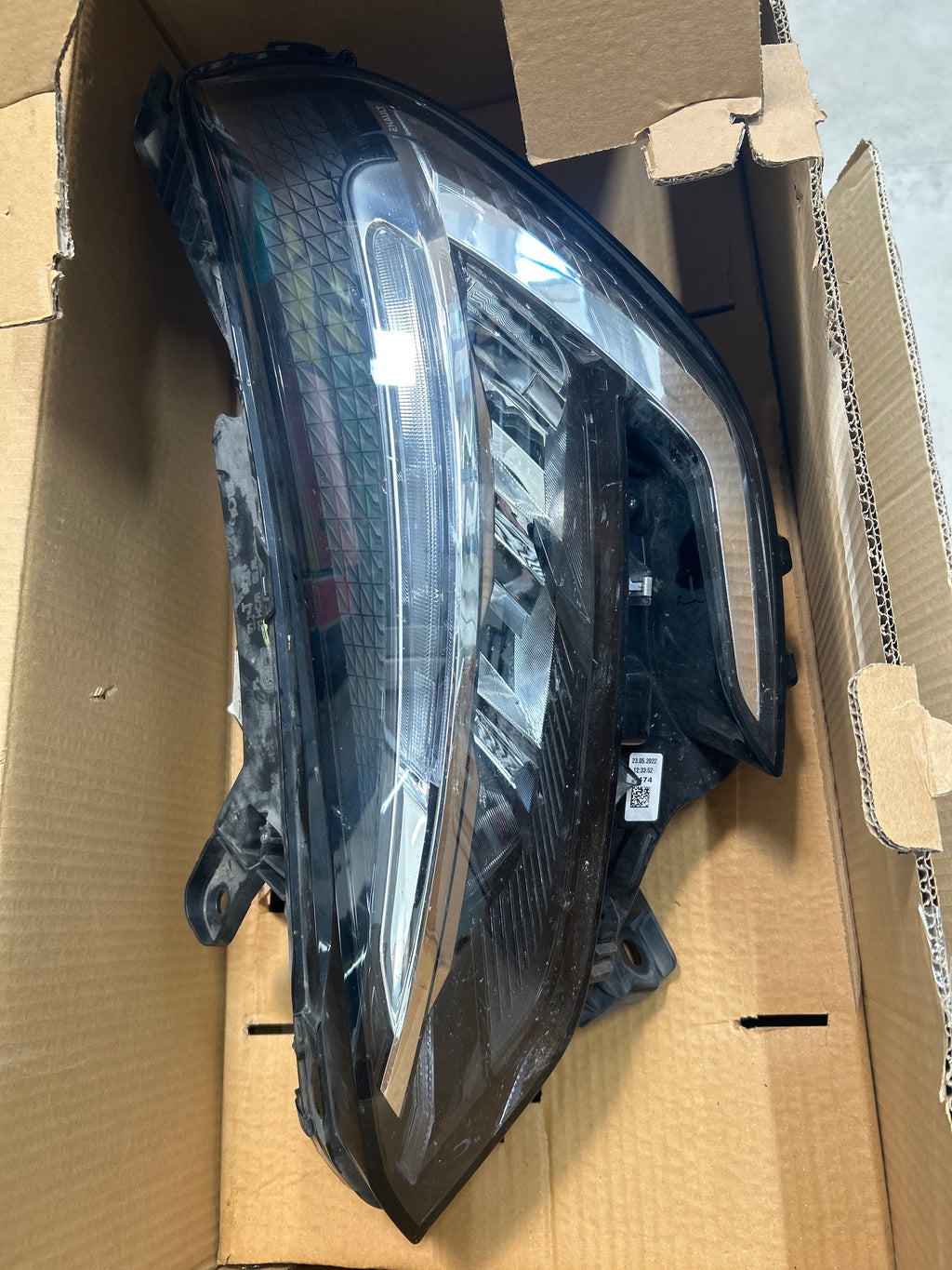 Faro anteriore sinistro Renault Clio 5: 260609987R