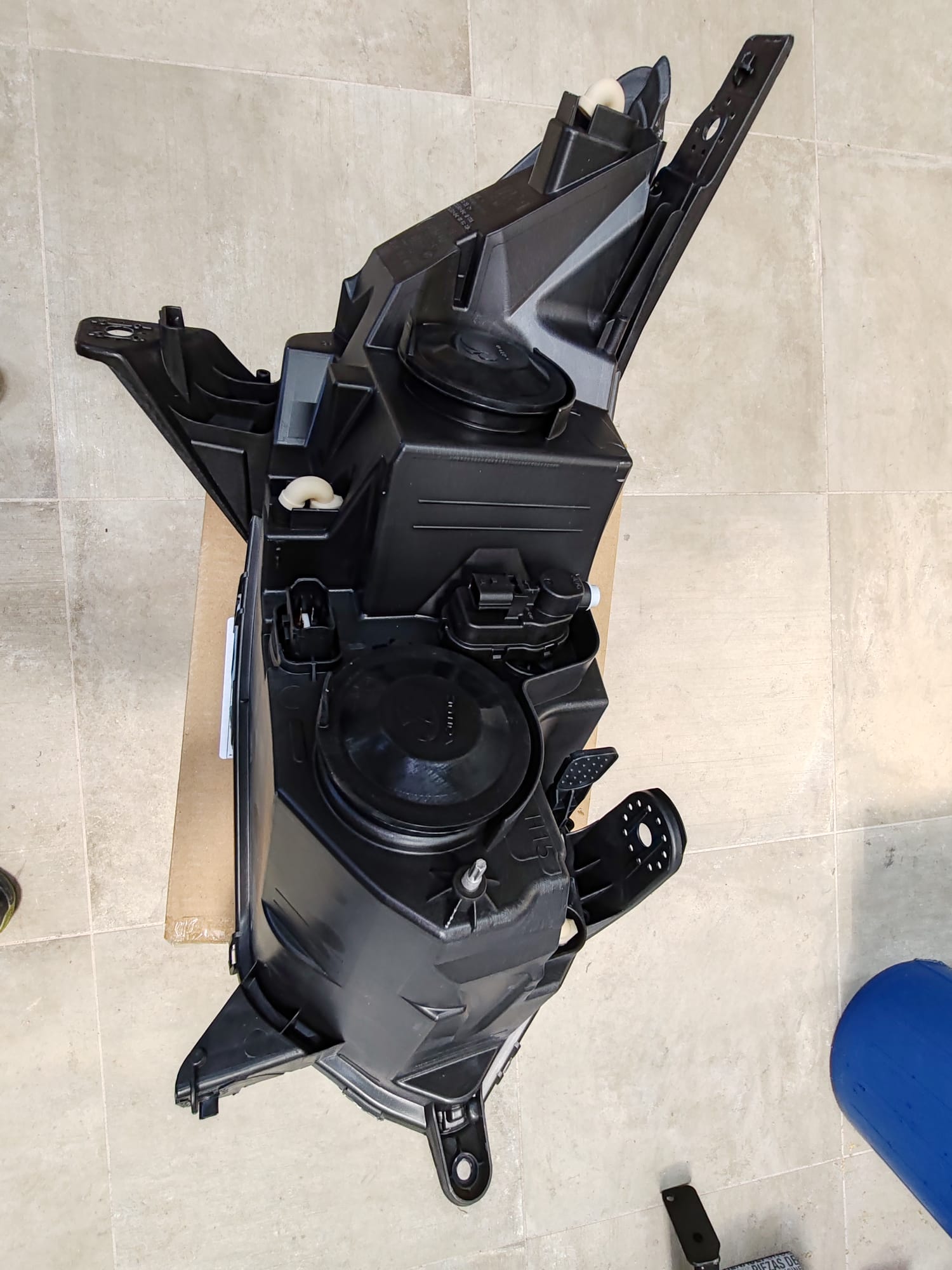 Faro anteriore sinistro Dacia Sandero 3: 260602516R