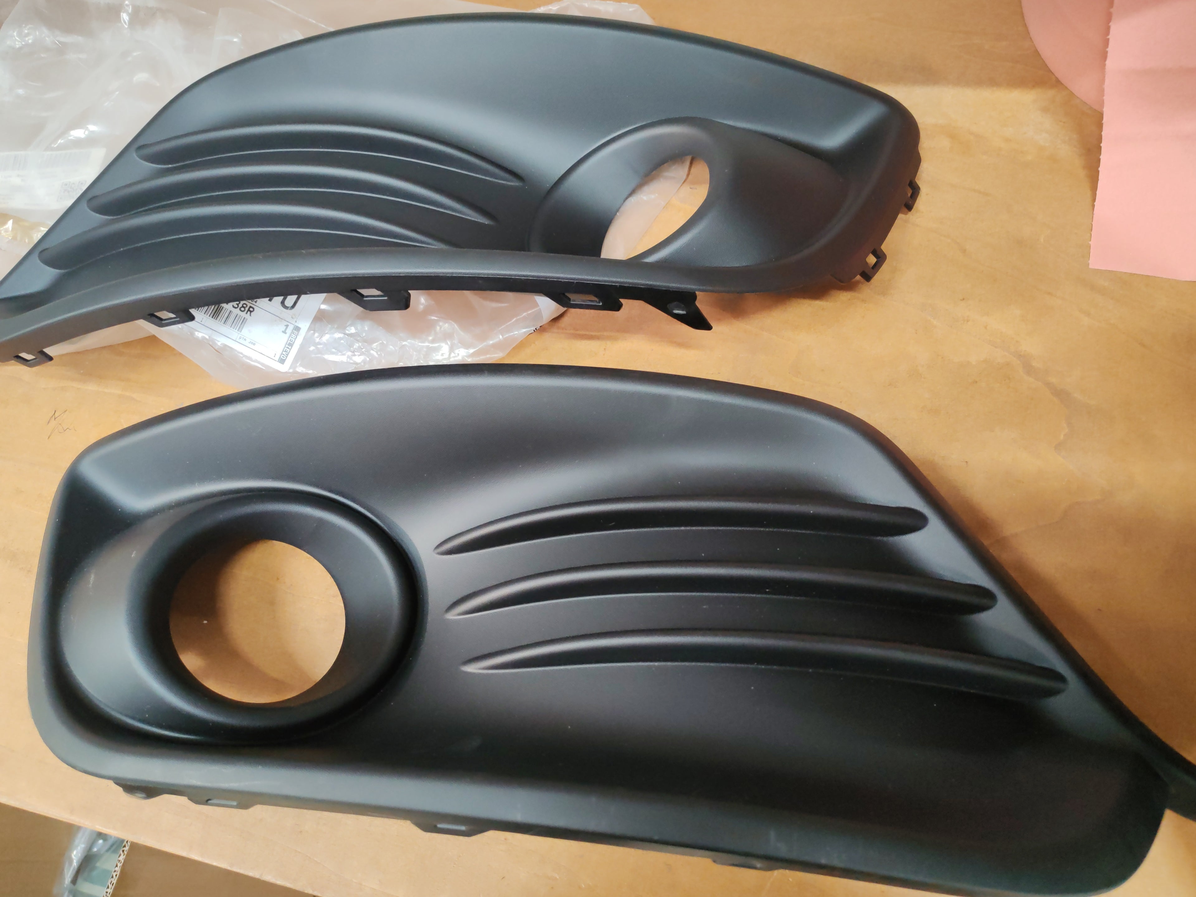 Griglia fendinebbia Renault Megane 3: 261520438R