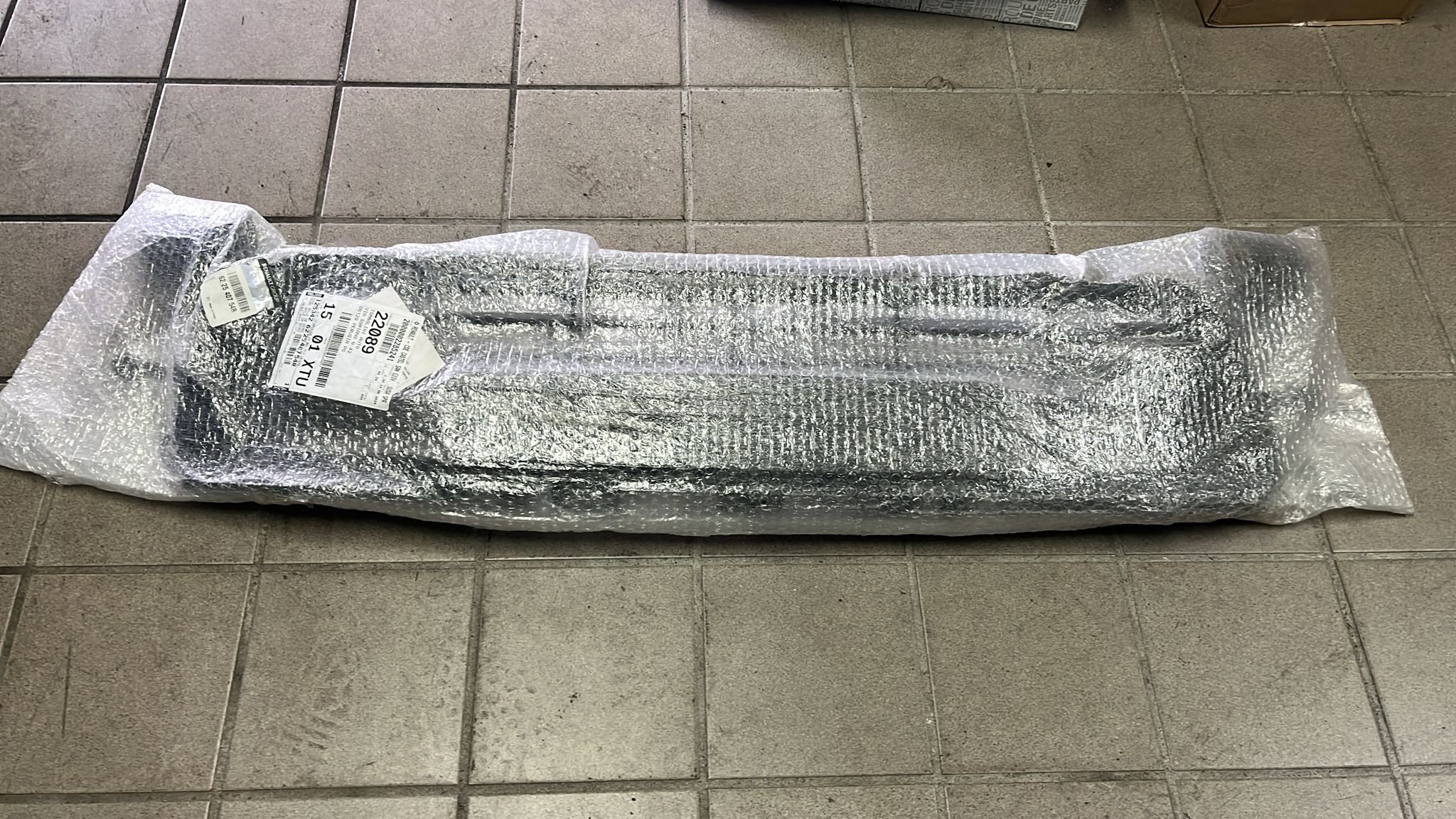 Griglia paraurti anteriore Renault Clio4: 622540754R