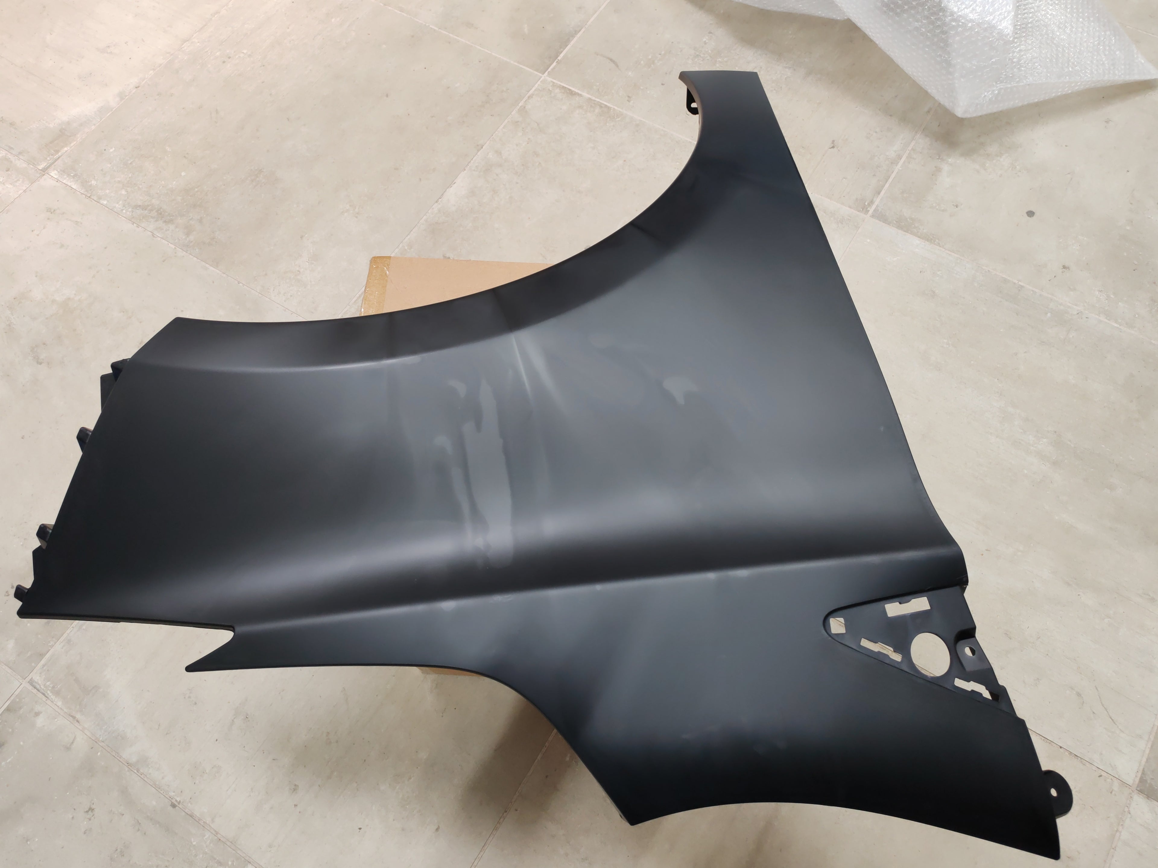Parafango anteriore destro Renault Zoe: 631005416R