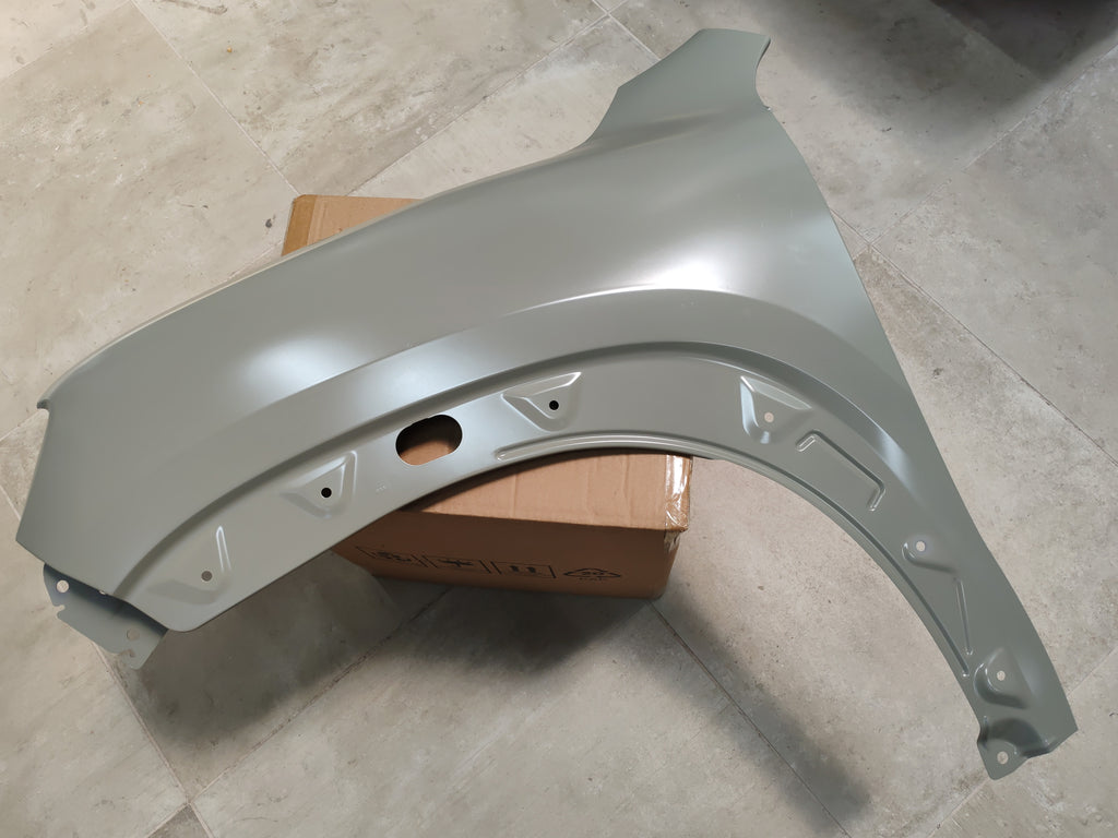 Parafango anteriore sinistro Dacia Spring: 631012063R