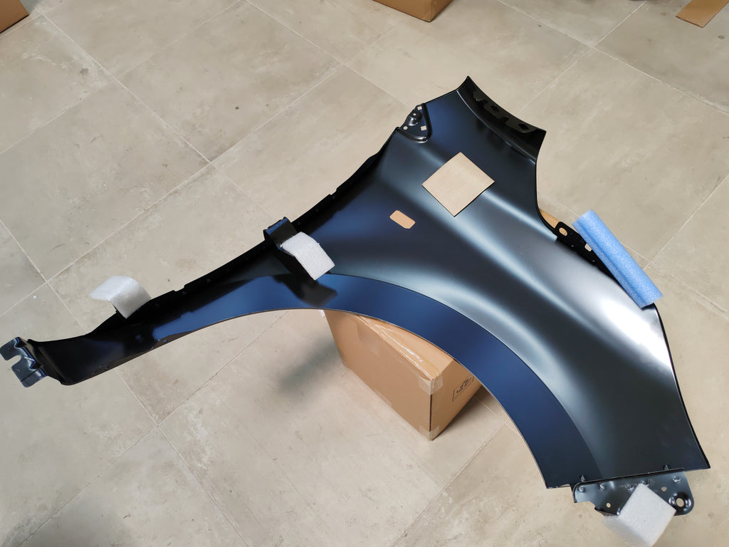 Parafango anteriore sinistro Renault Kangoo 3: 631011356R