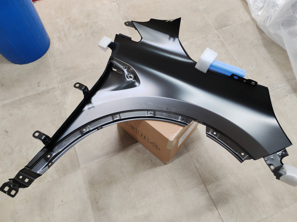 Parafango anteriore sinistro Renault Captur 2: 631014506R