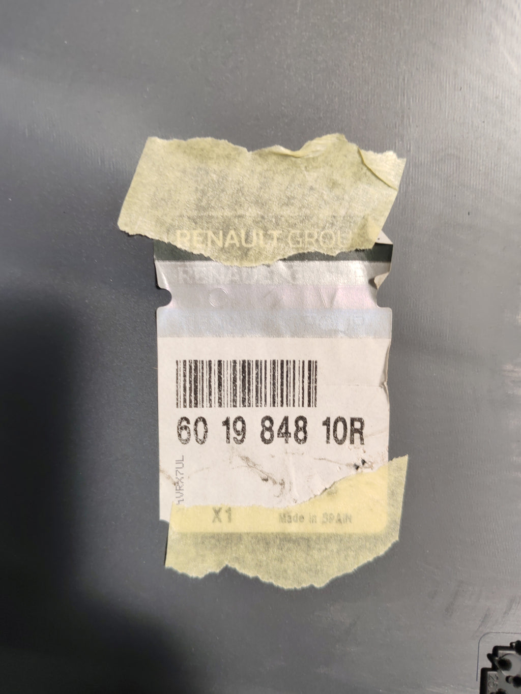 Paraurti anteriore Renault Megane 4: 601984810R