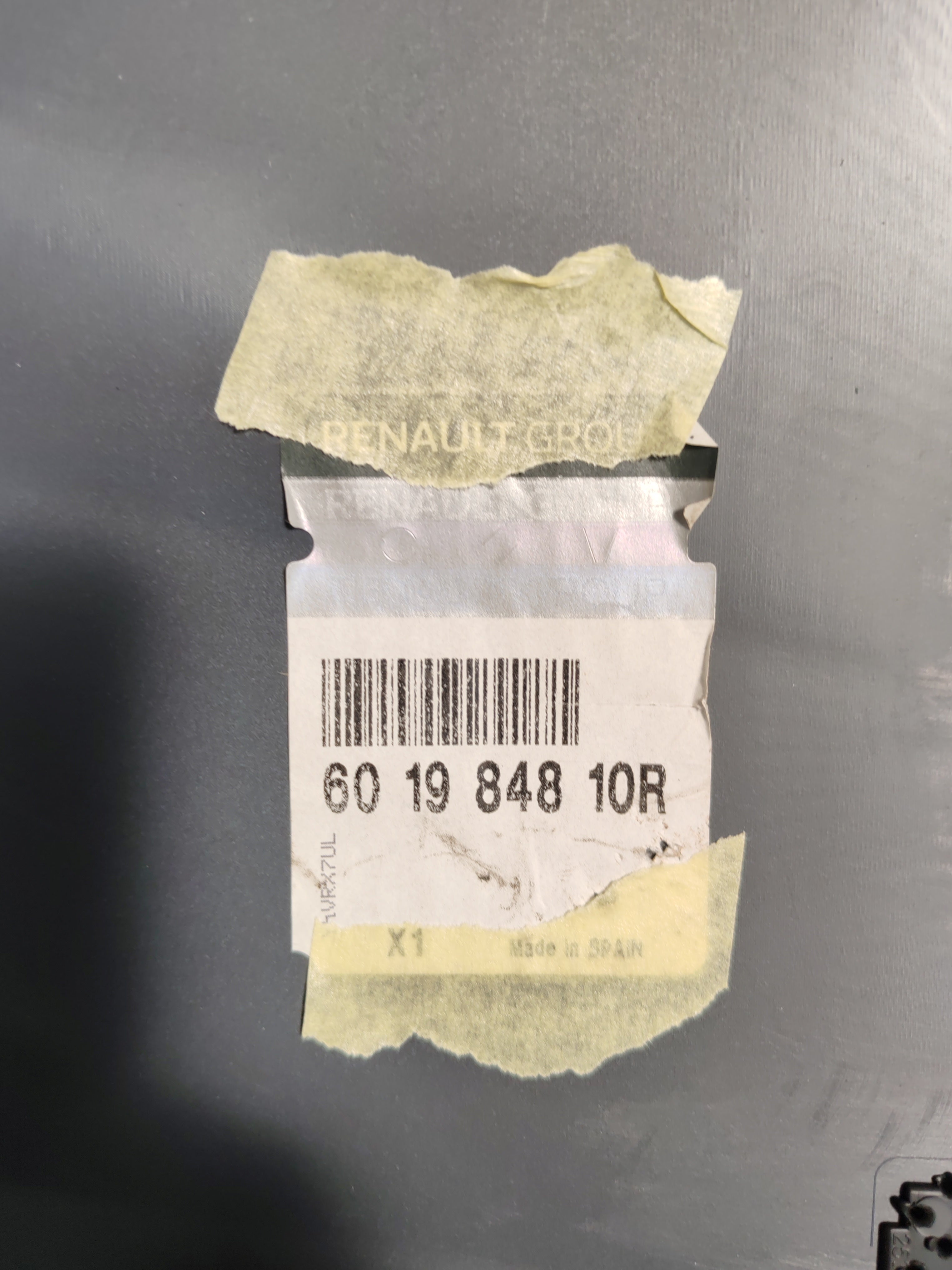Paraurti anteriore Renault Megane 4: 601984810R