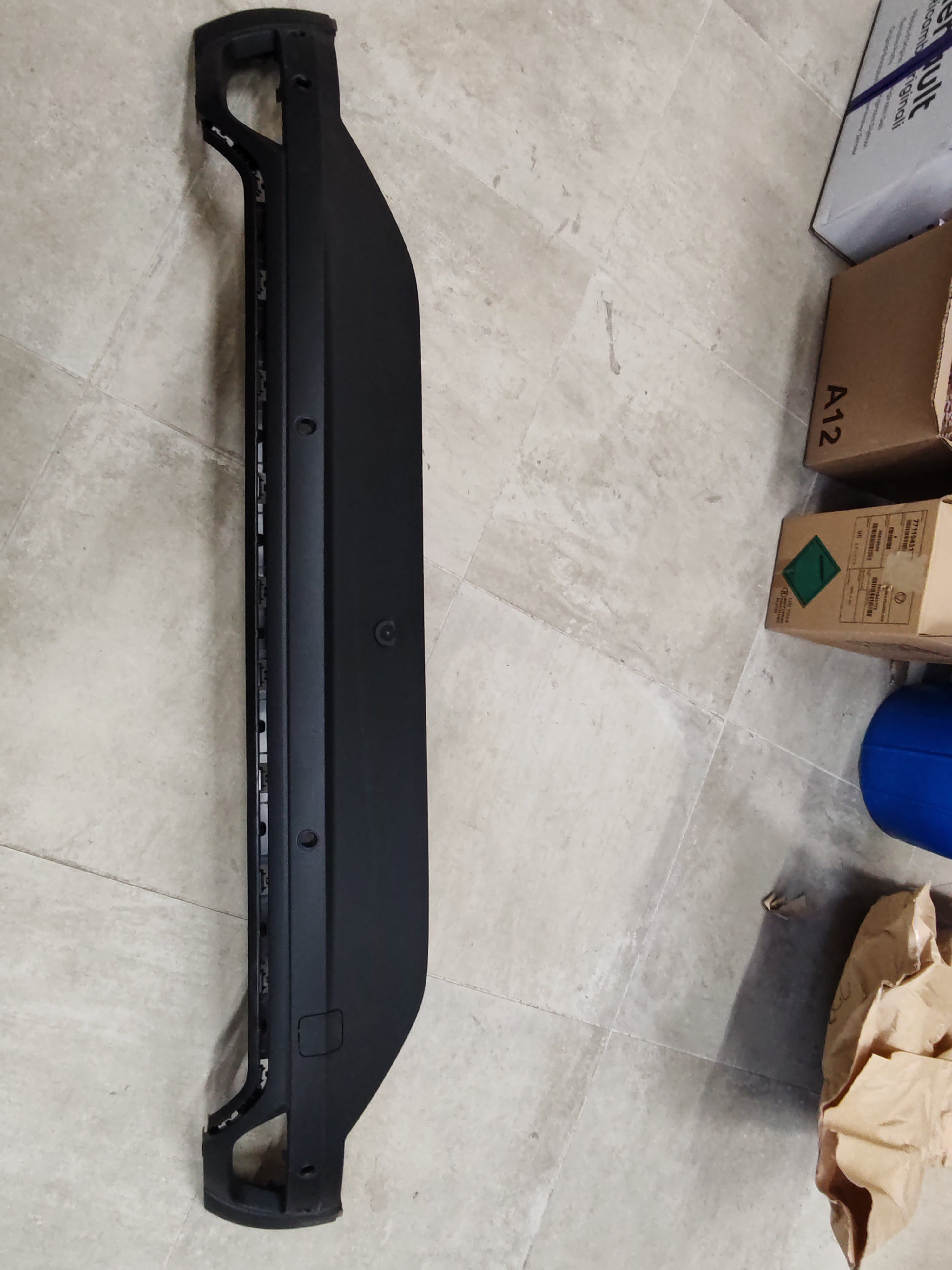 Paraurti inferiore posteriore Dacia Sandero 3: 850102458V