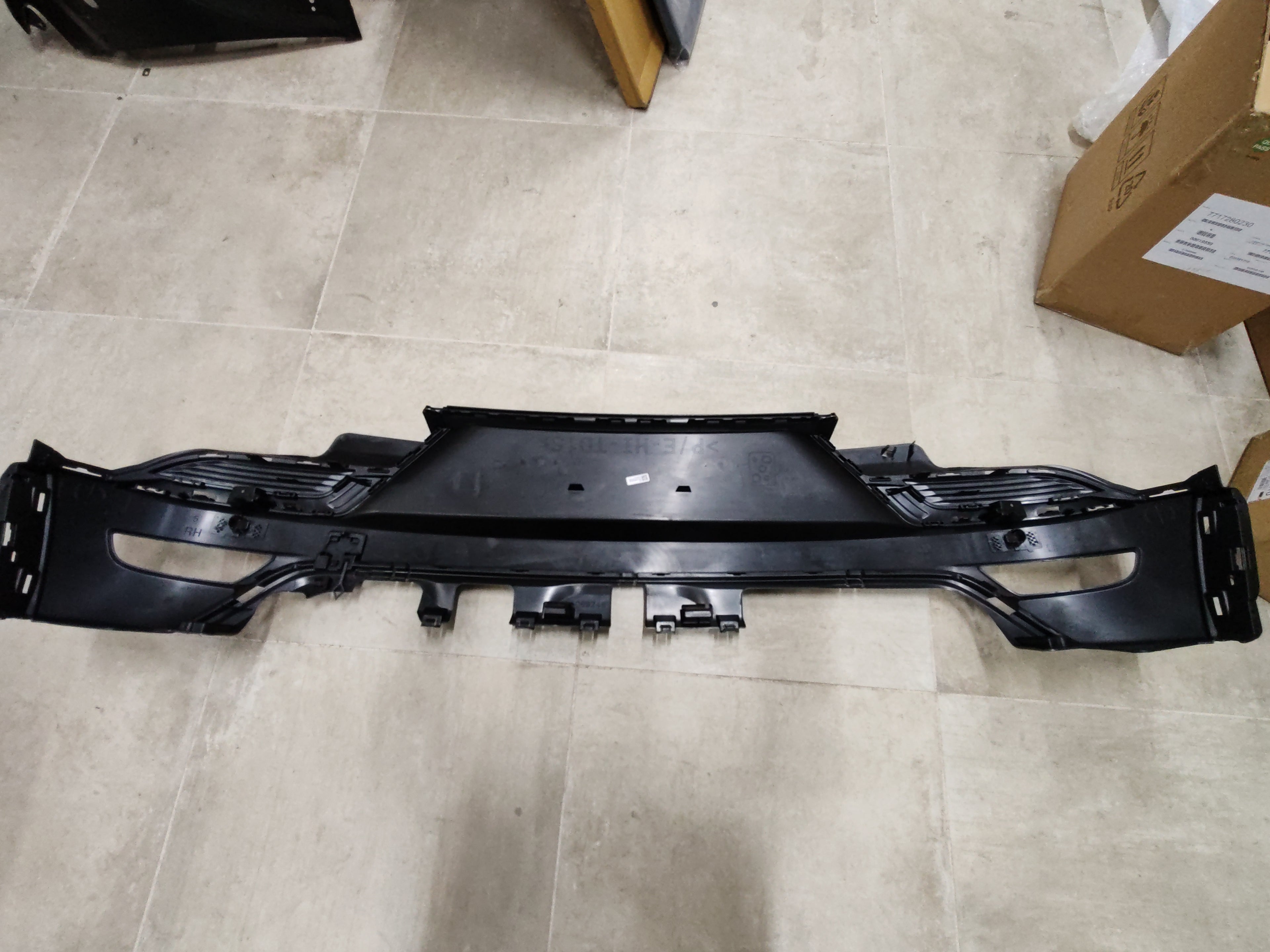 Paraurti posteriore Renault Captur 2: 850B24277R