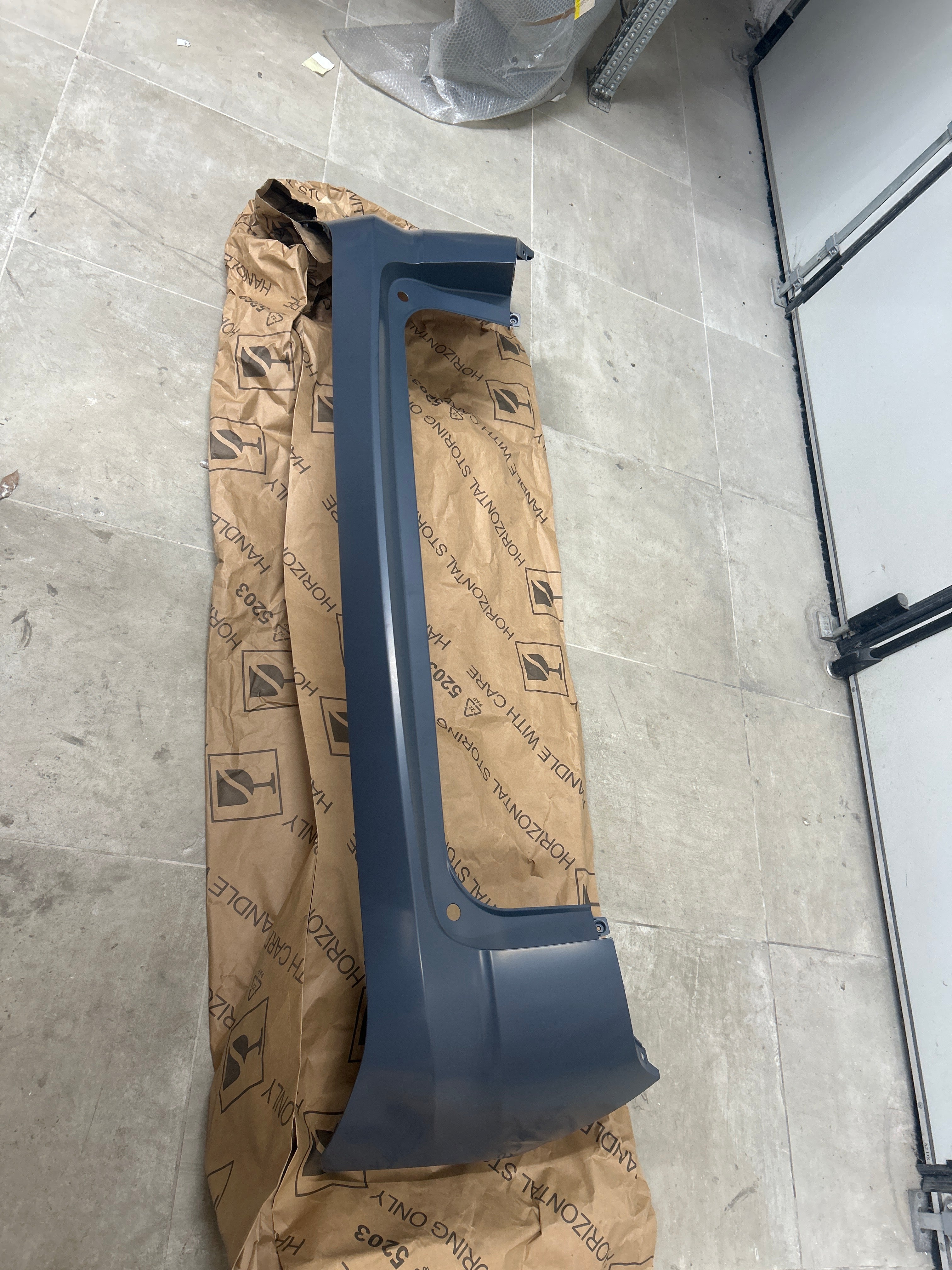 Paraurti posteriore Renault Austral E-Tech: 850129093R