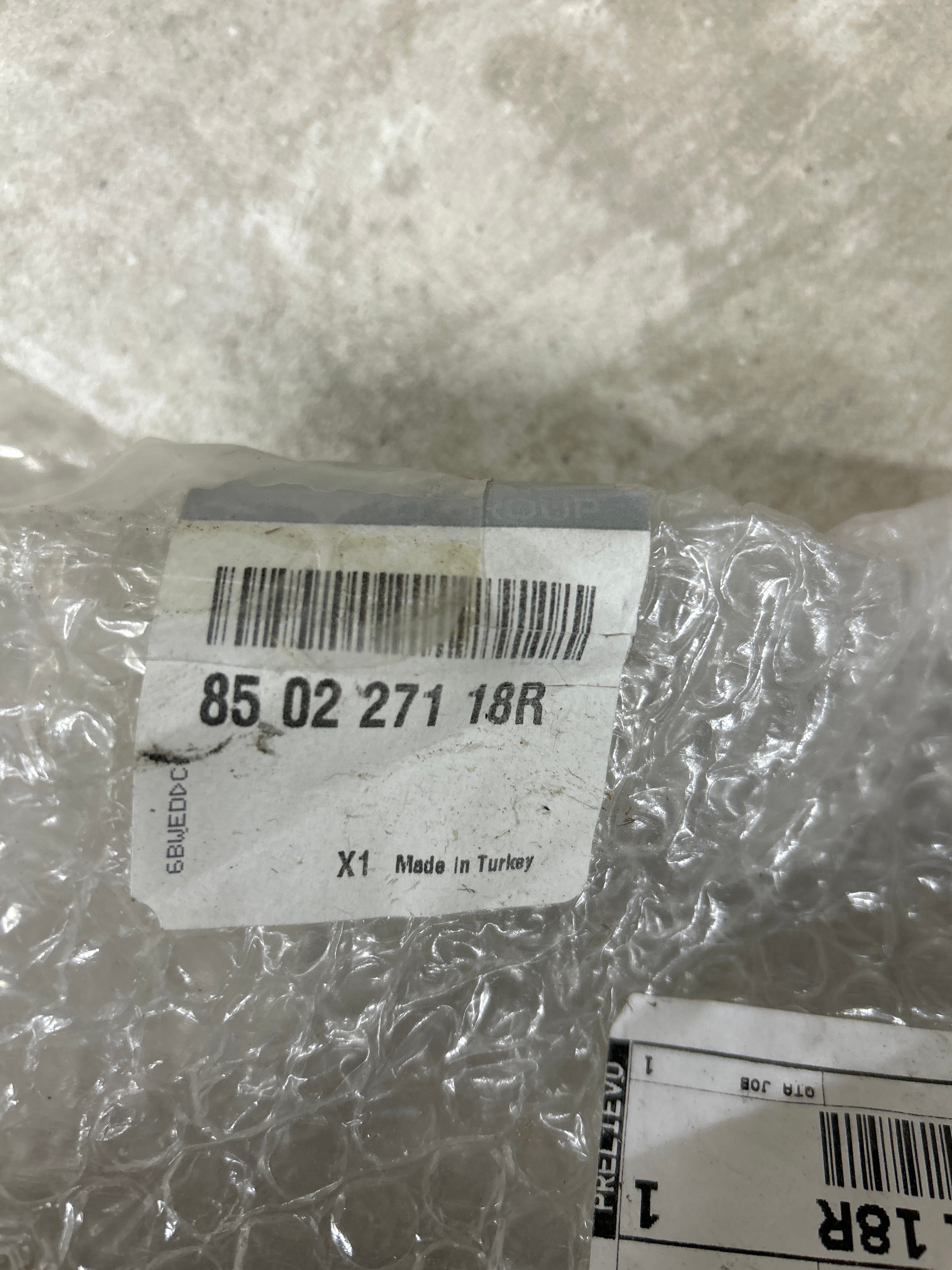 Paraurti posteriore, Renault Clio quattro station wagon 850227118R