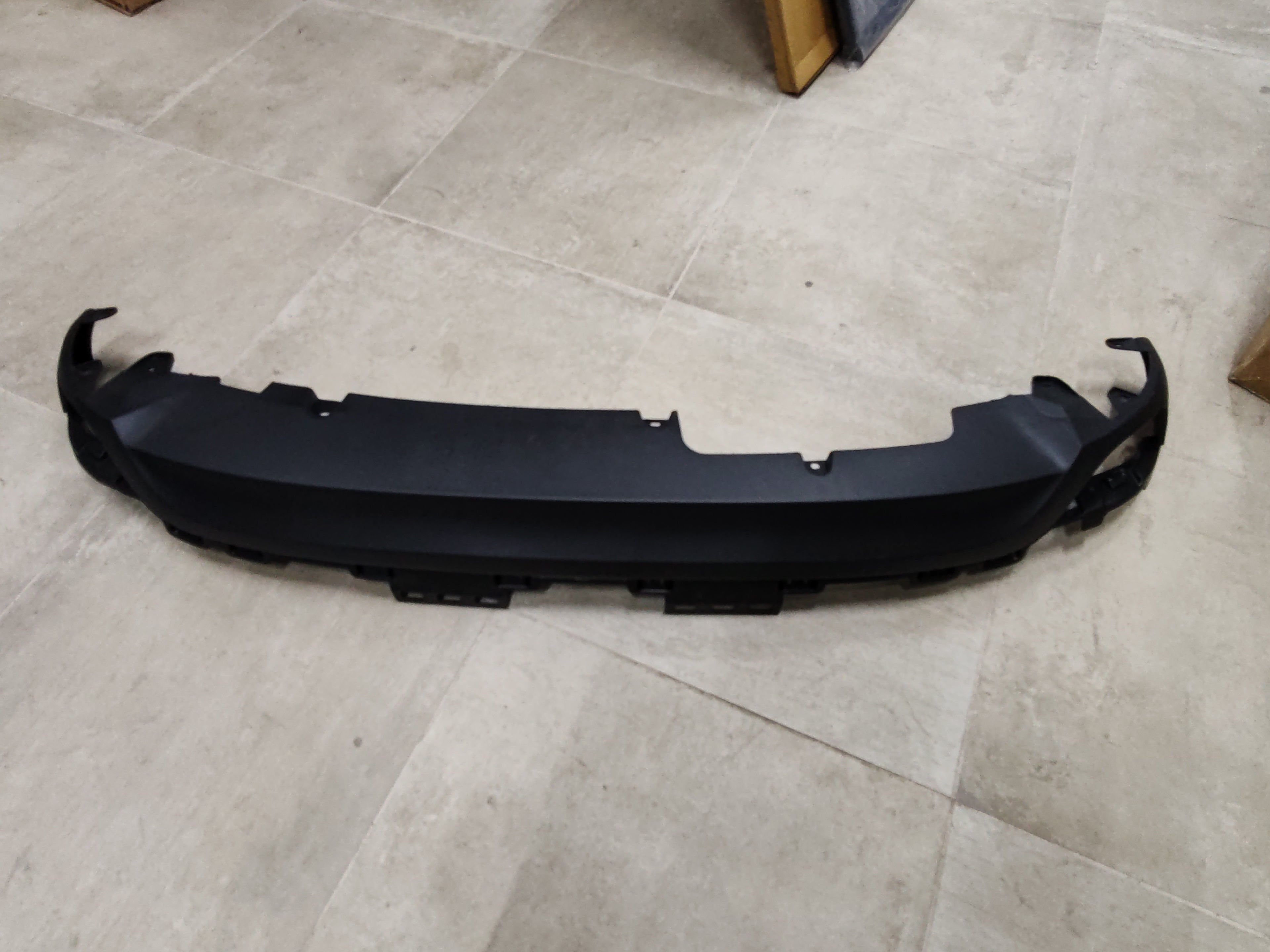 Paraurti posteriore Renault Megane 4: 850185400R
