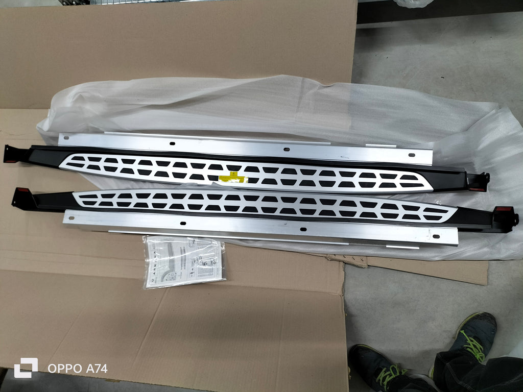 Pedane laterali Renault Arkana: 764122862R