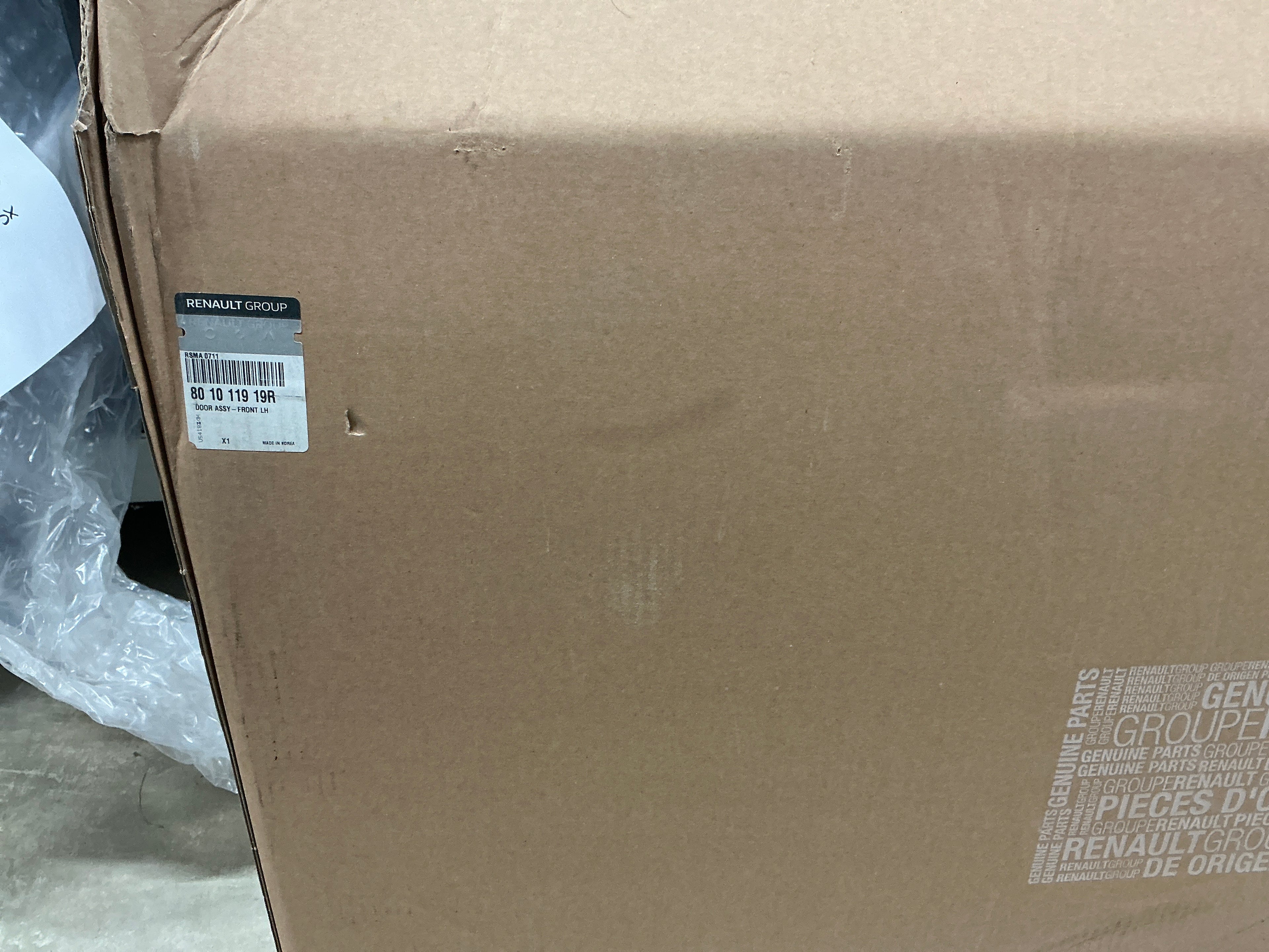 Porta anteriore sinistra Renault Arkana: 801011919R