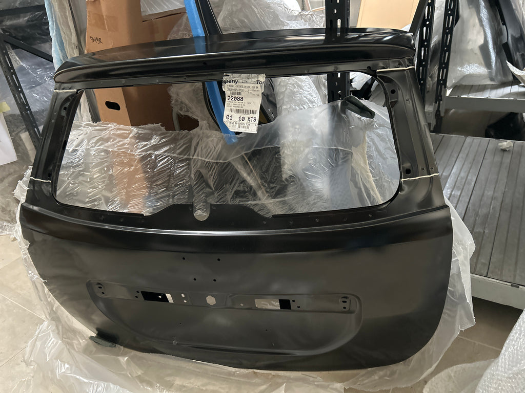 Portellone posteriore Dacia Logan 2 (K52): 901000172R