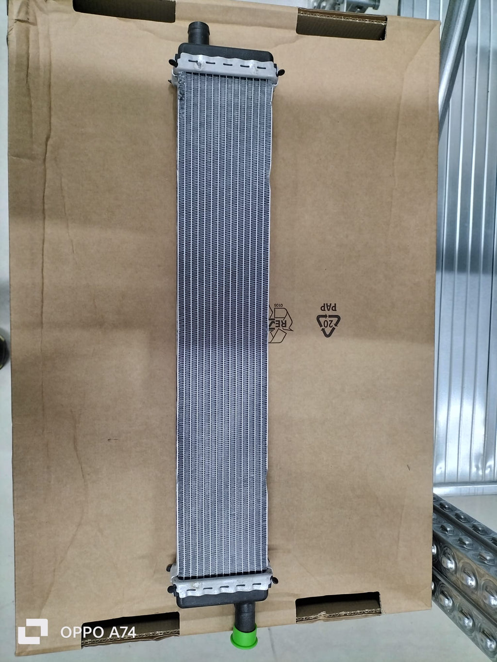 Radiatore Intercooler Renault Clio 5: 214108020R