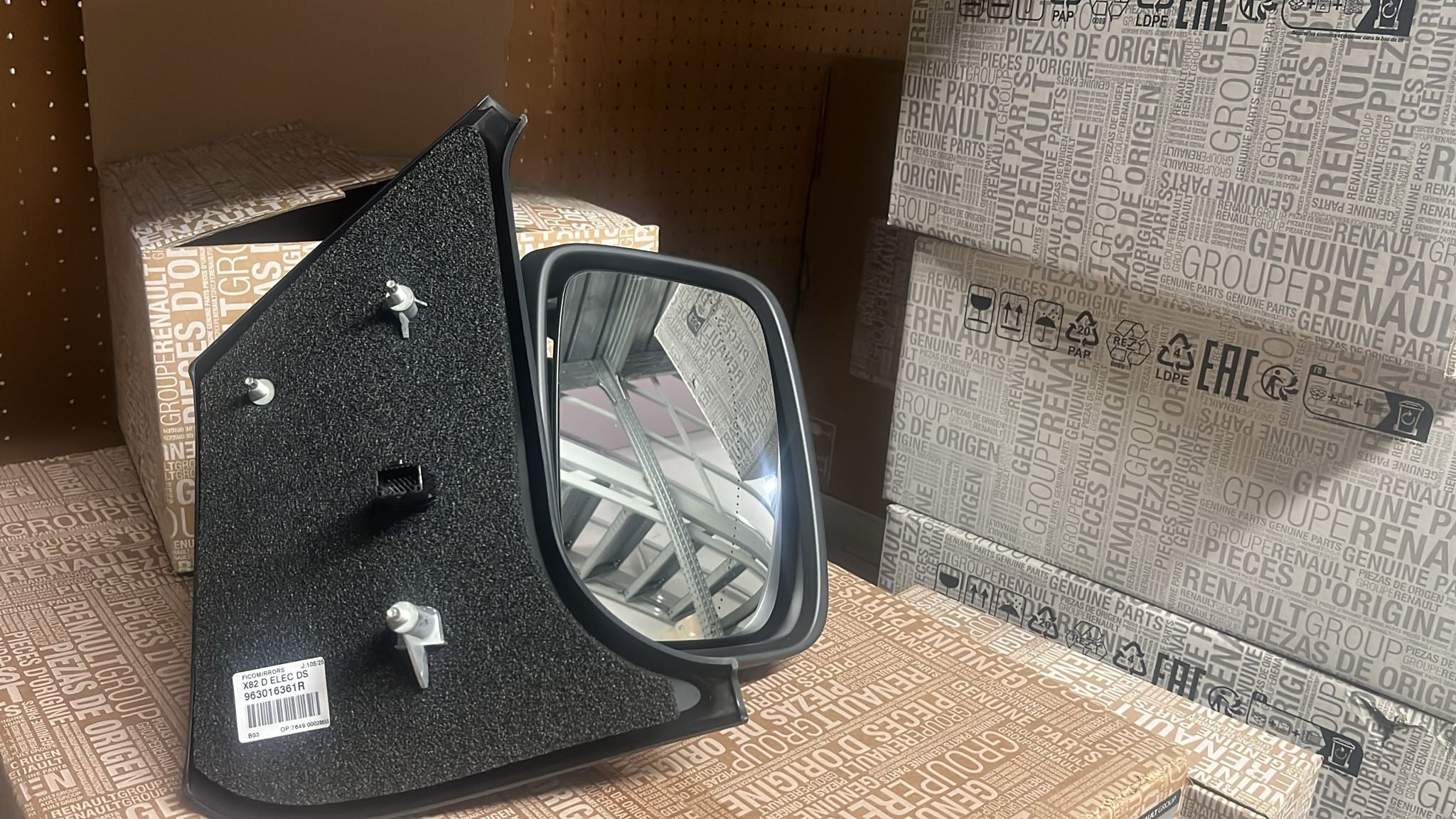 Retrovisore destro Renault Trafic 3: 963016361R