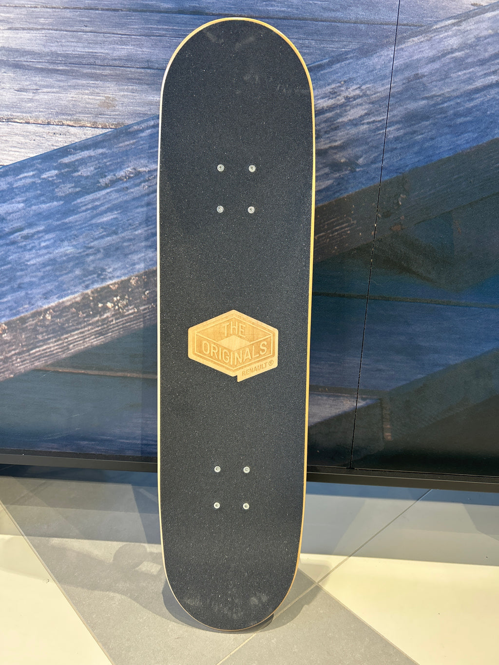 Skateboard Renault originale 7717301255