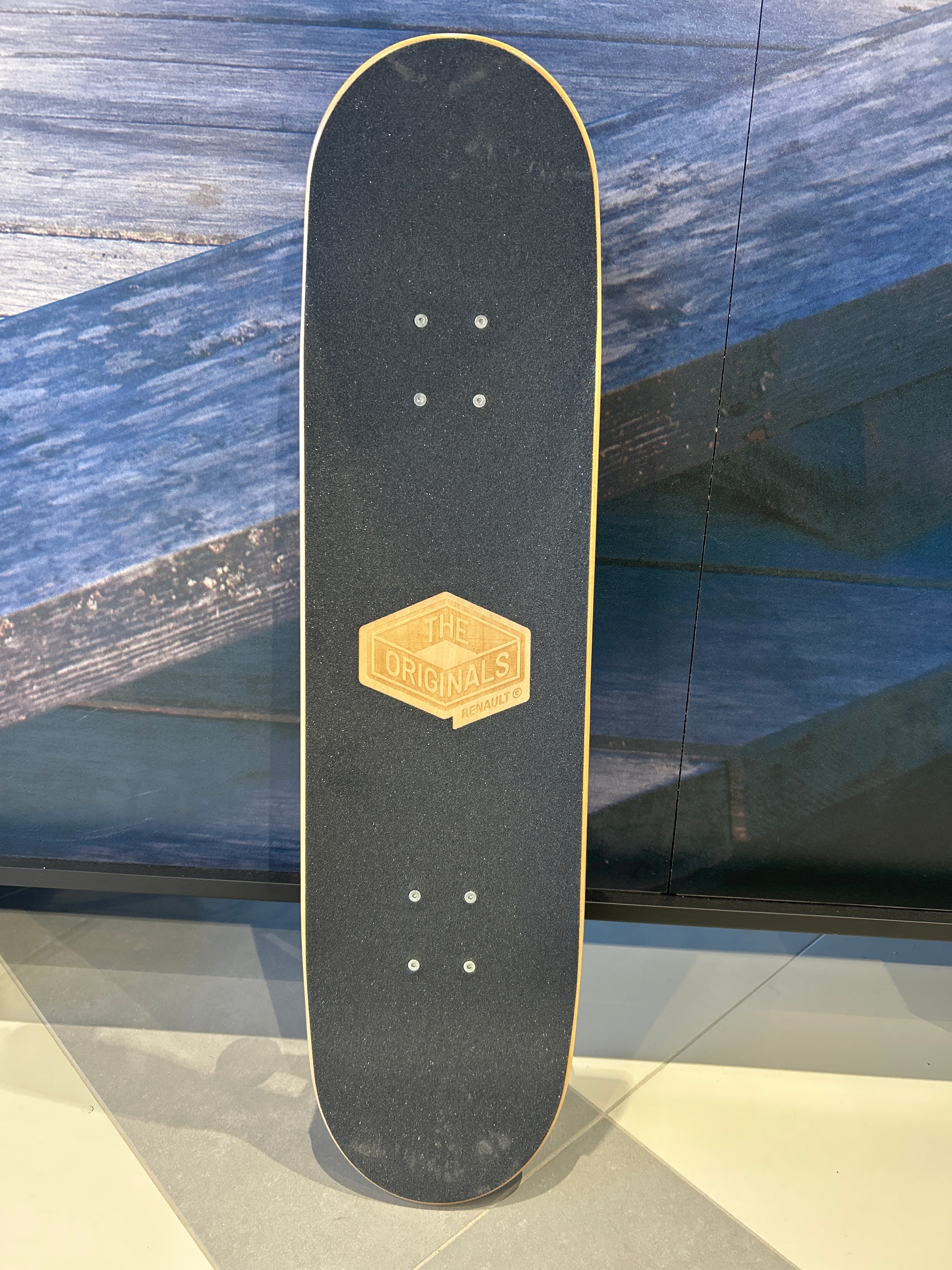 Skateboard Renault originale 7717301255