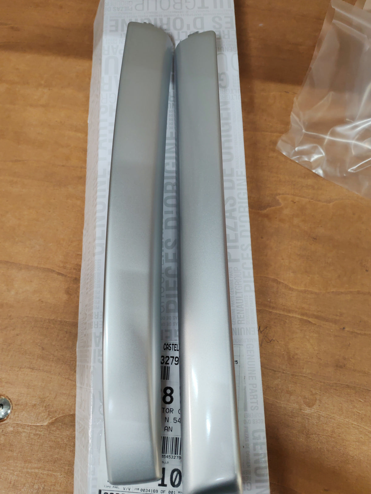 Tappi barre tetto longitudinali sinistro Renault Scenic 3: 738759018R