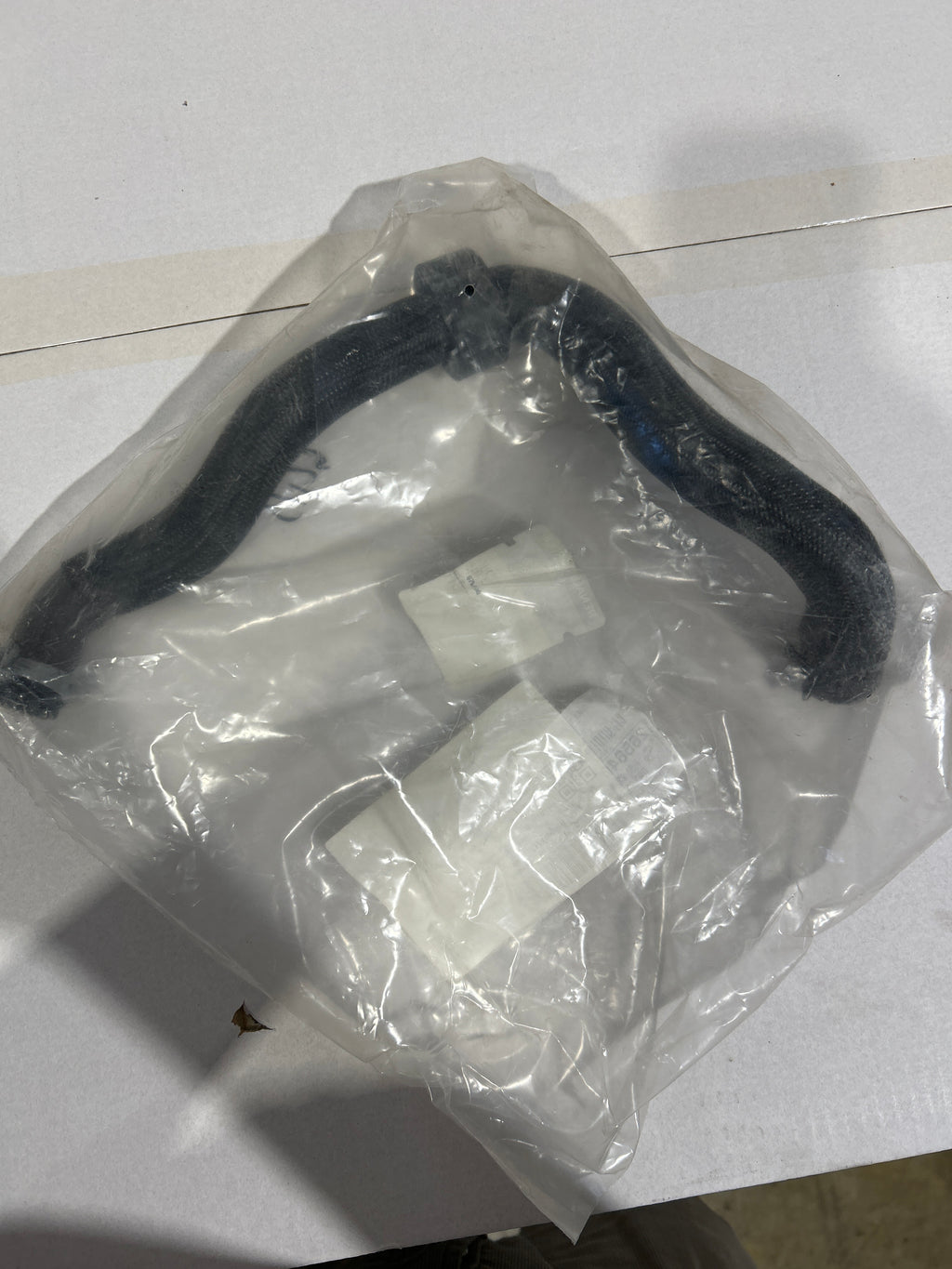 Tubo acqua Renault Master3: 217416968R
