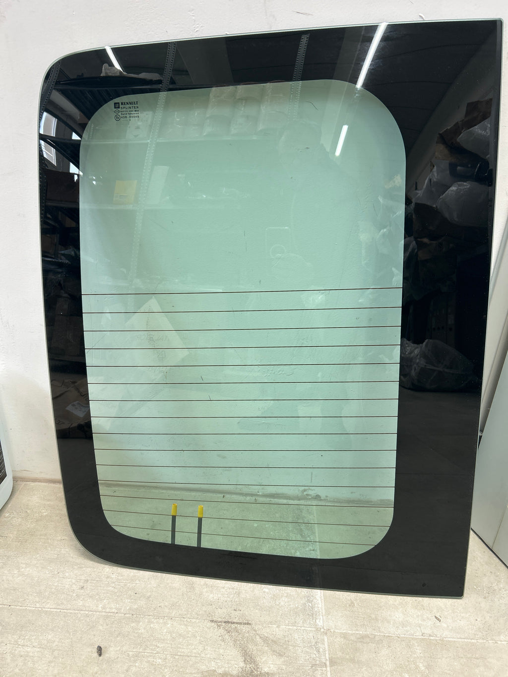 Vetro posteriore battente sinistro Renault Trafic 2: 8200176368