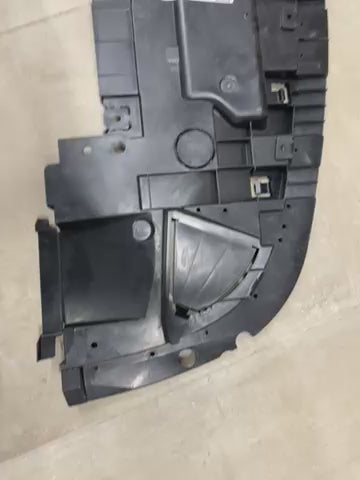 214774423R - protezione inferiore Renault Trafic 3