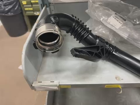 144604EB1B - tubo aspirazione aria Renault Kadjar