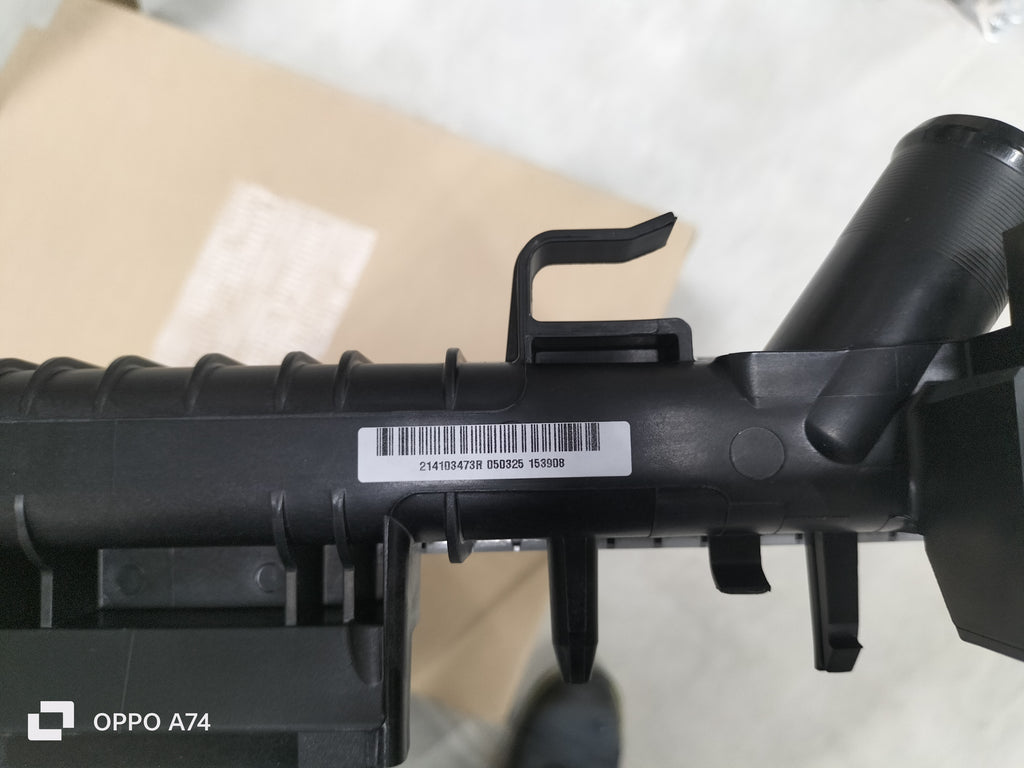 Radiatore raffreddamento motore Dacia Duster 3: 214103473R